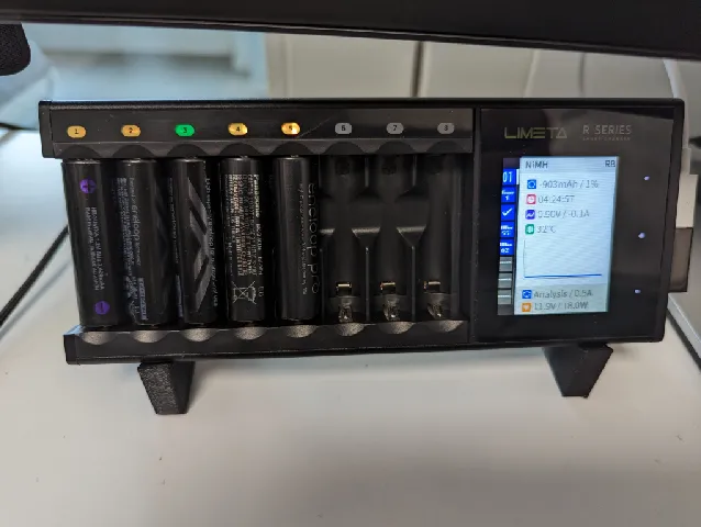 Stand for LIMETA R Series and ISDT N8 smart charger (8 batteries)
