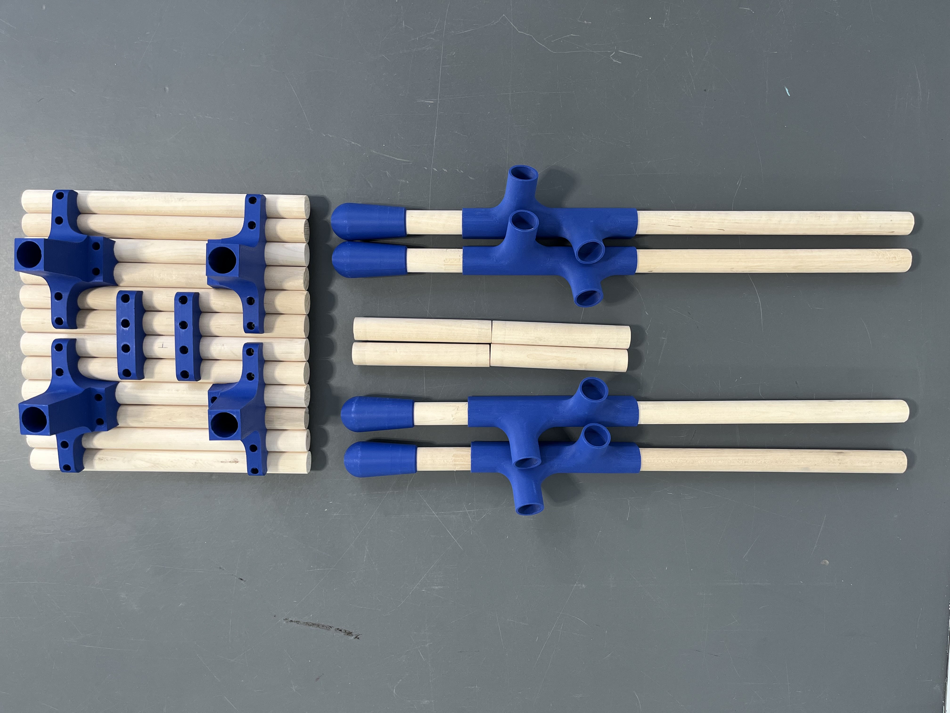 Miniatura 4 do modelo 3D 3Dowel Stool