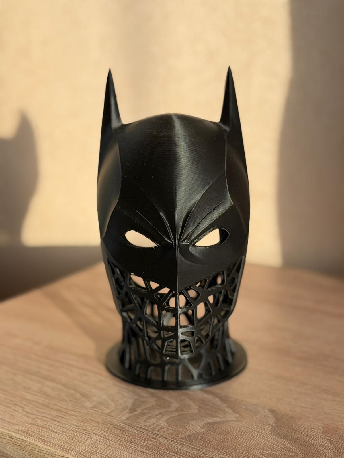 Miniatura 2 do modelo 3D Headphone Stand - Batmen