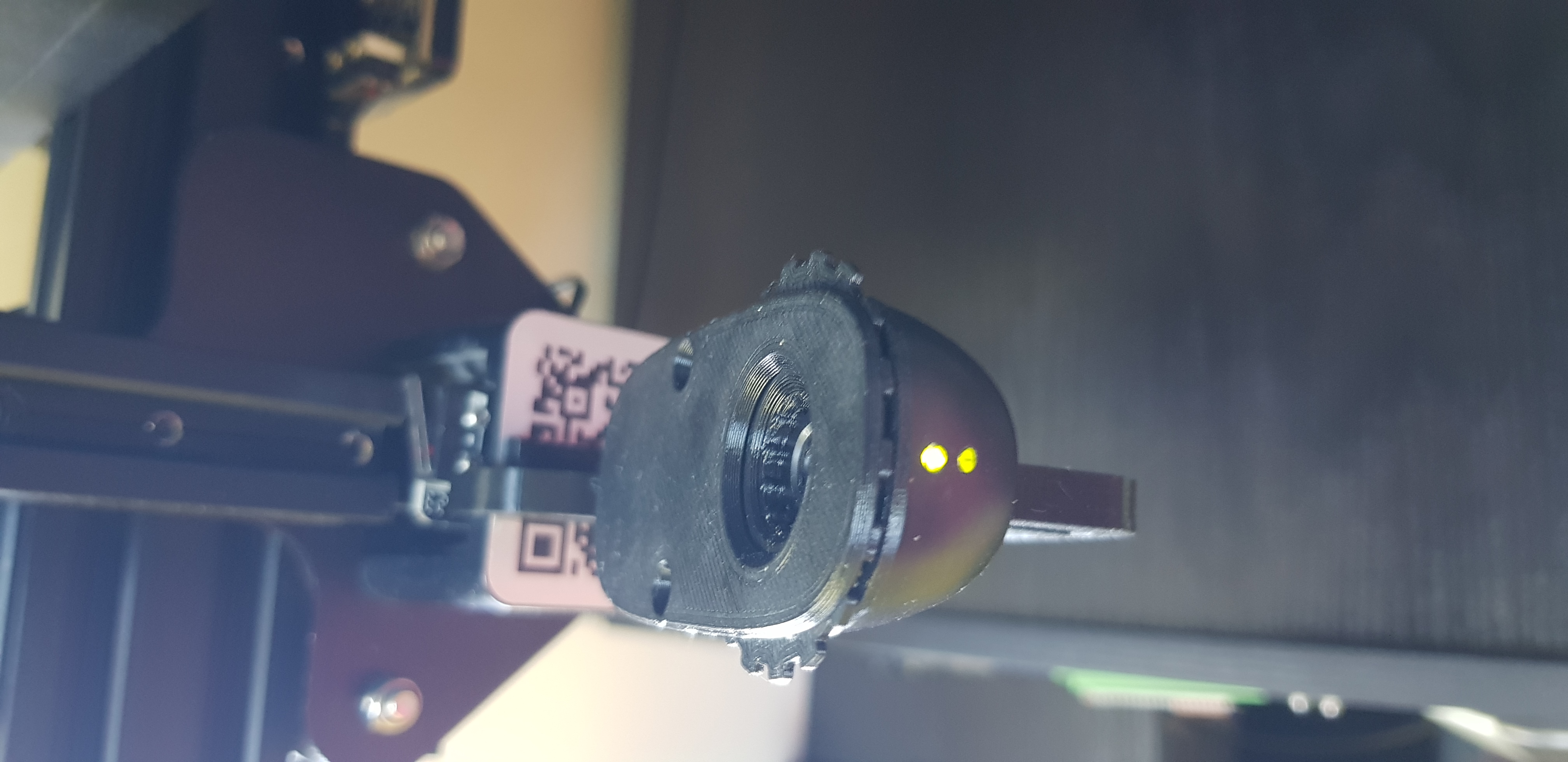 Logitech C270 slim focus wheel - reworked