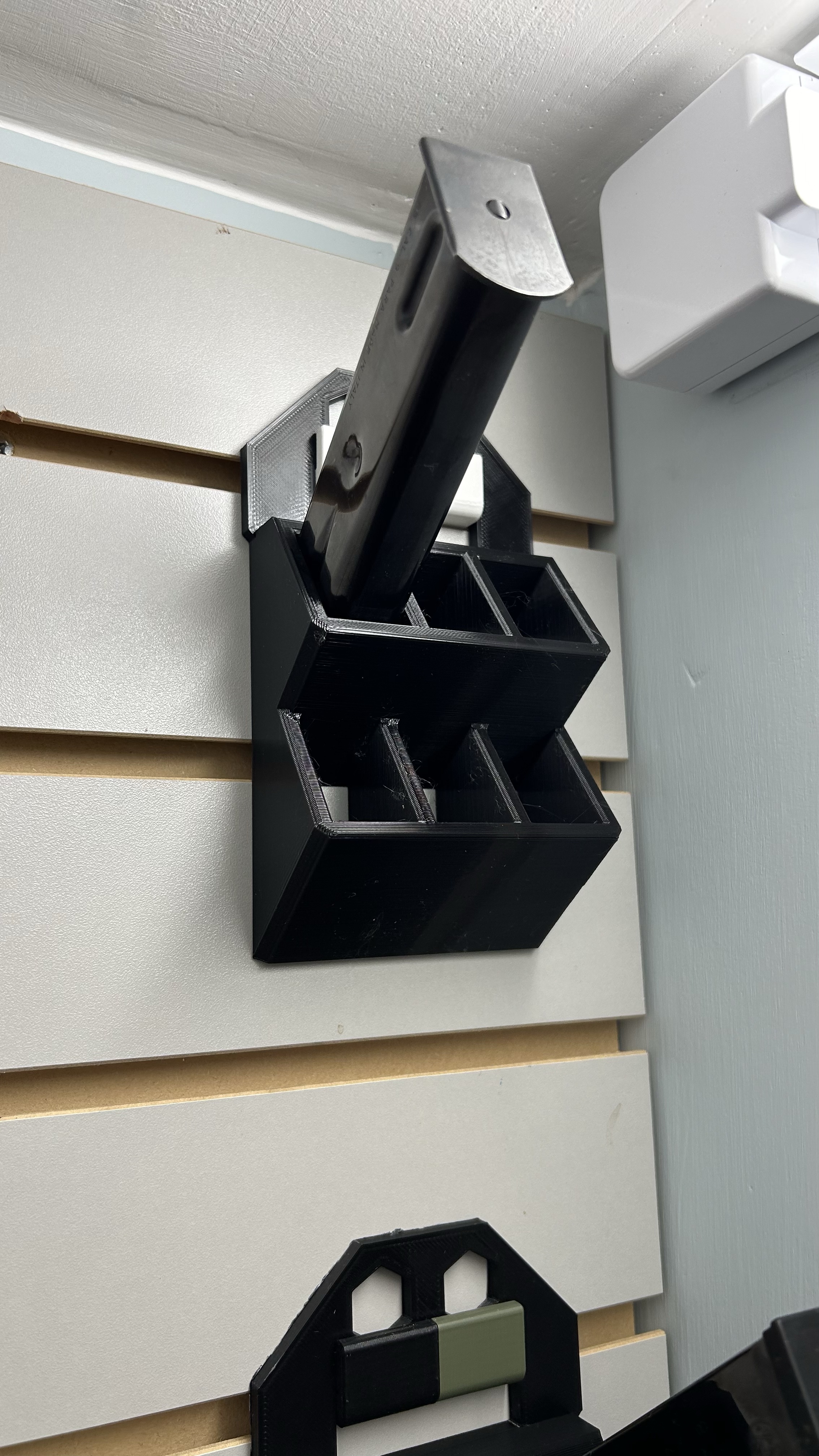 Open Armory - Beretta magazine holder - angled - x6