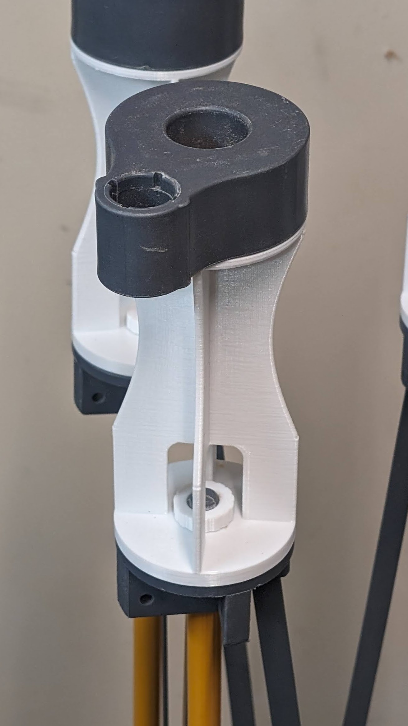 Bora Centipede Parametric Risers by Kamil | Download free STL model ...