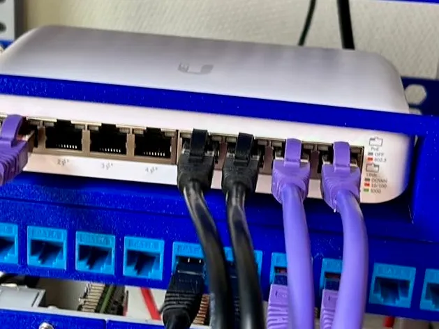 10" Rack Server Shelf to suit Ubiquiti Unifi 8 Lite Switch