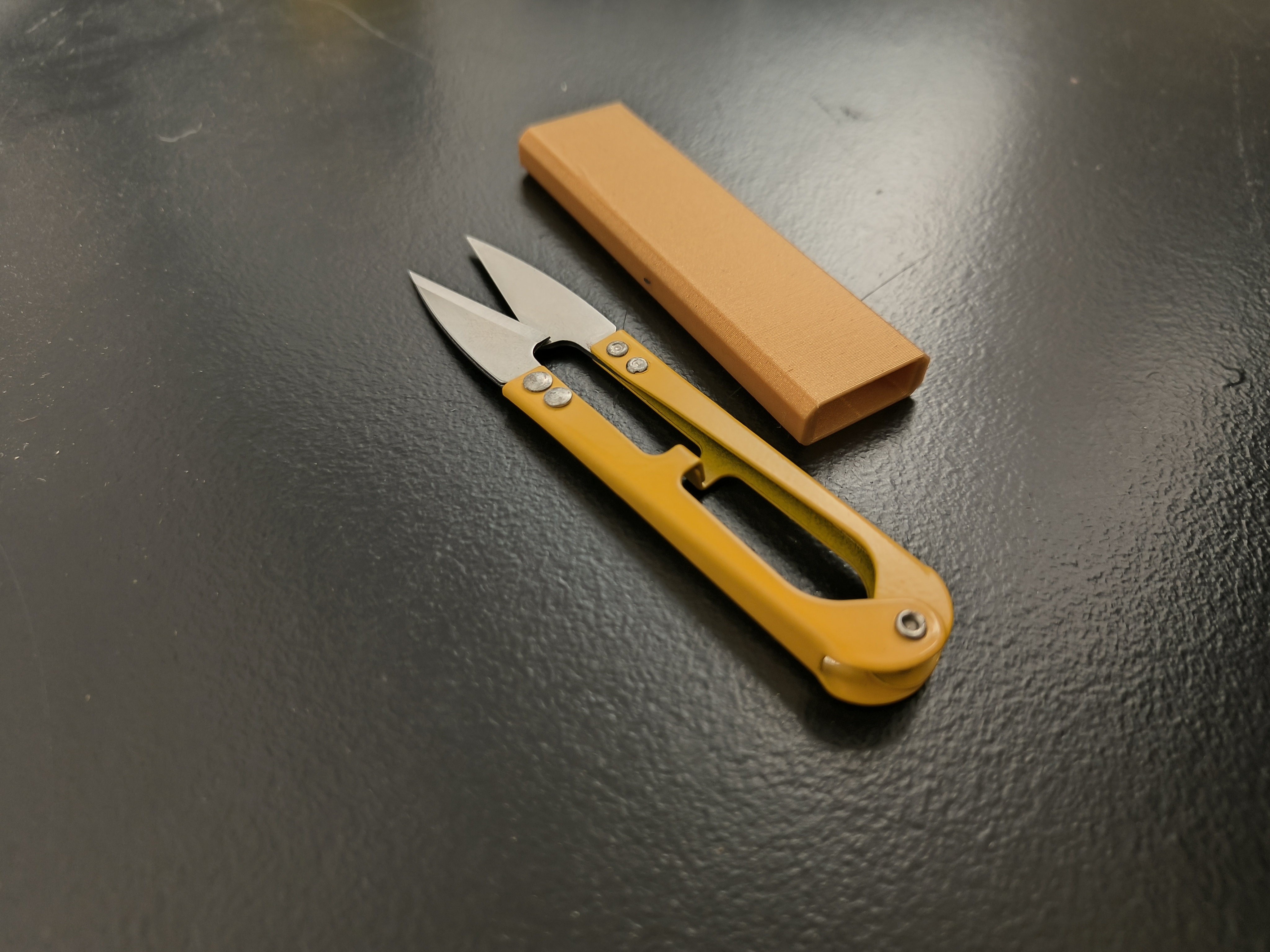 Thread Snips Sheath