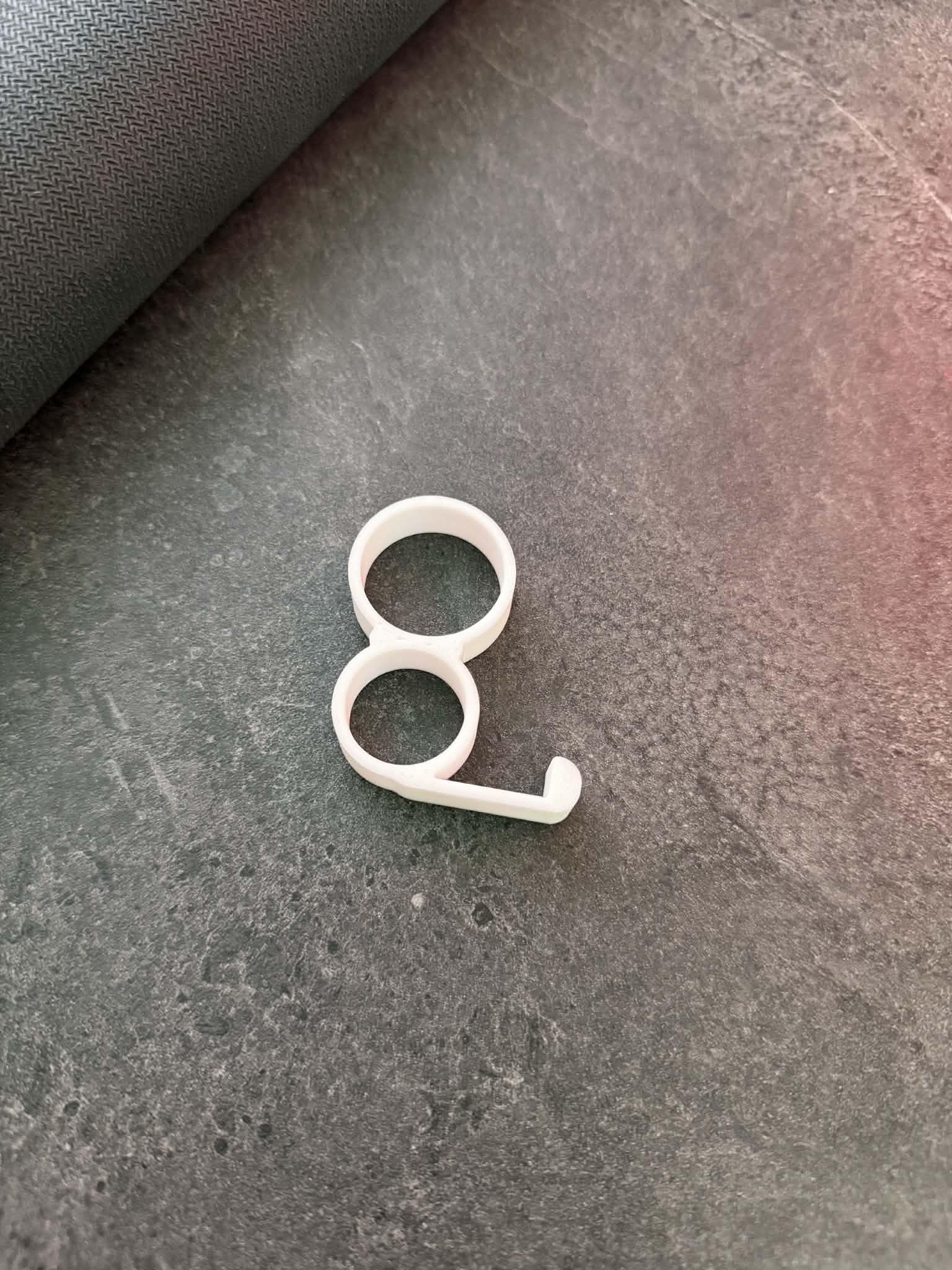 Finger phone holder