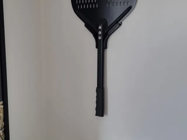 Pizza peel 30cm wall mount