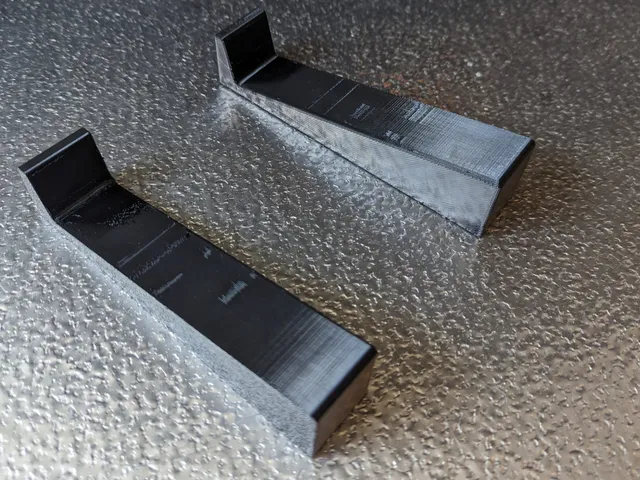 Soundbar music box  angeled stand