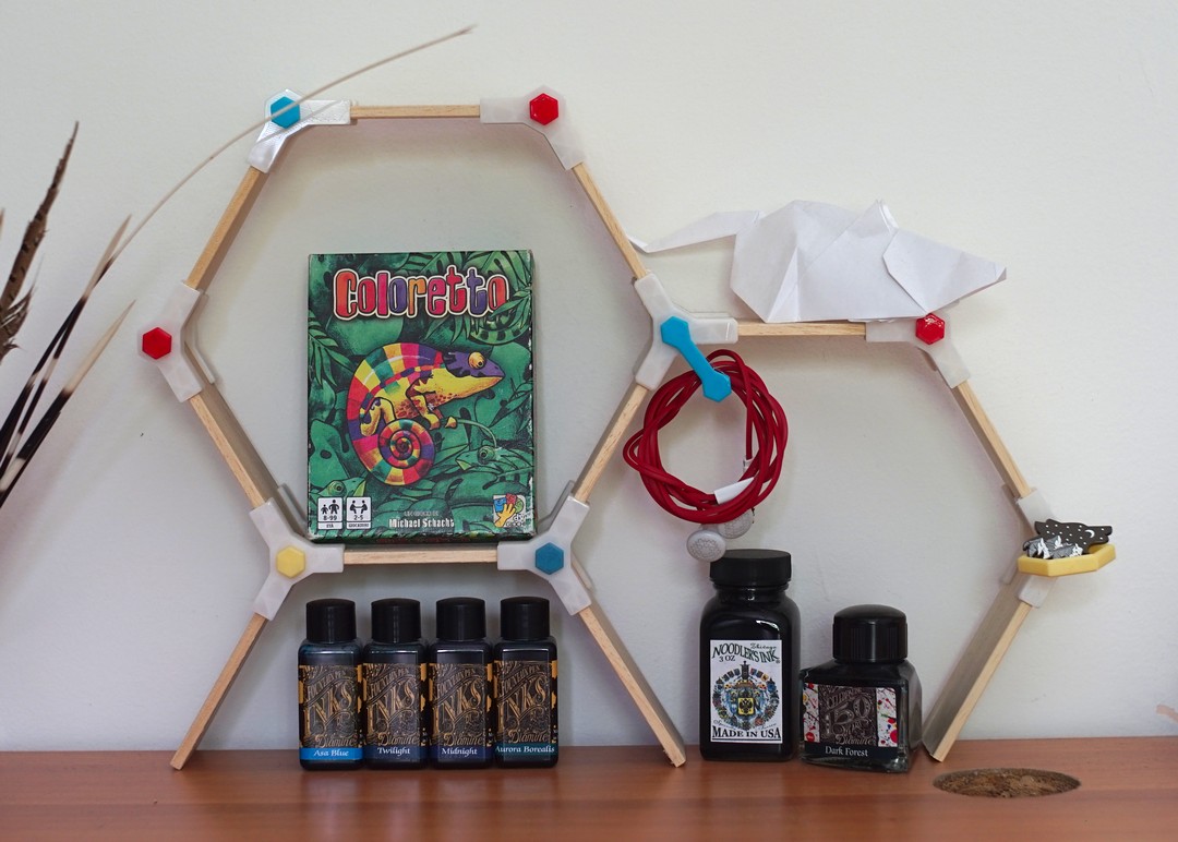 Hexagonal Desk Shelf Stand