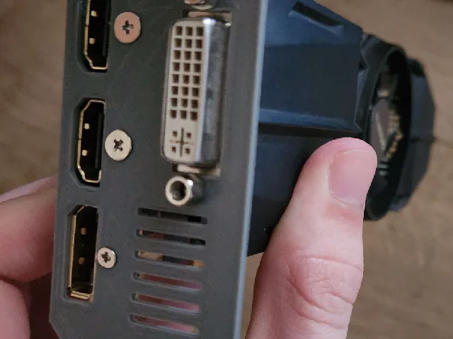 Half height PCI bracket Gigabyte GeForce GTX 750 Ti GV-N75TOC-2GL