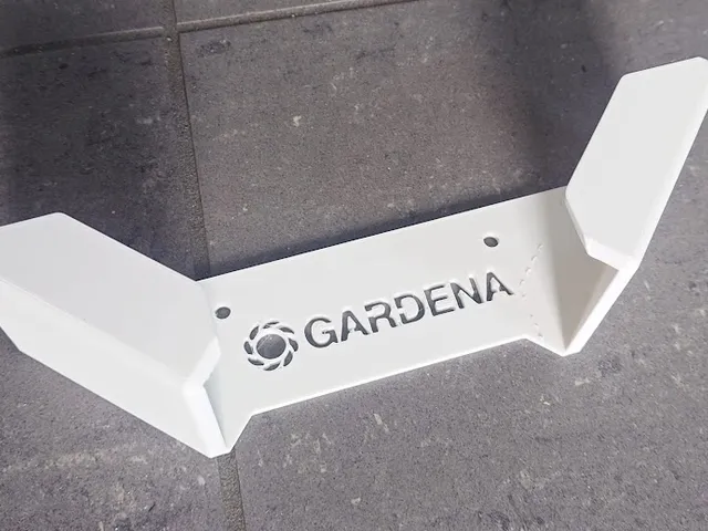 Gardena - Cleansystem Handle Brush wall hanger