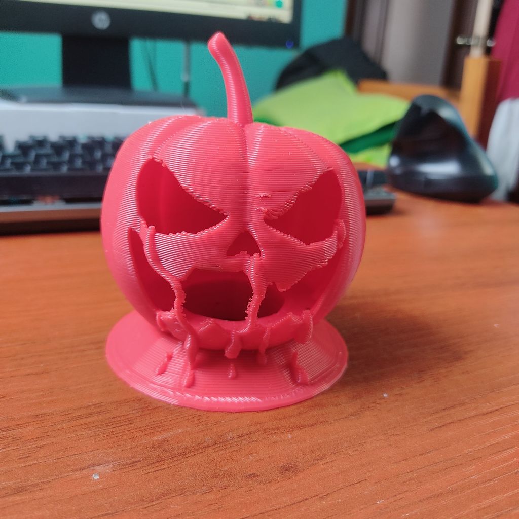 CALABAZA CHORREANTE