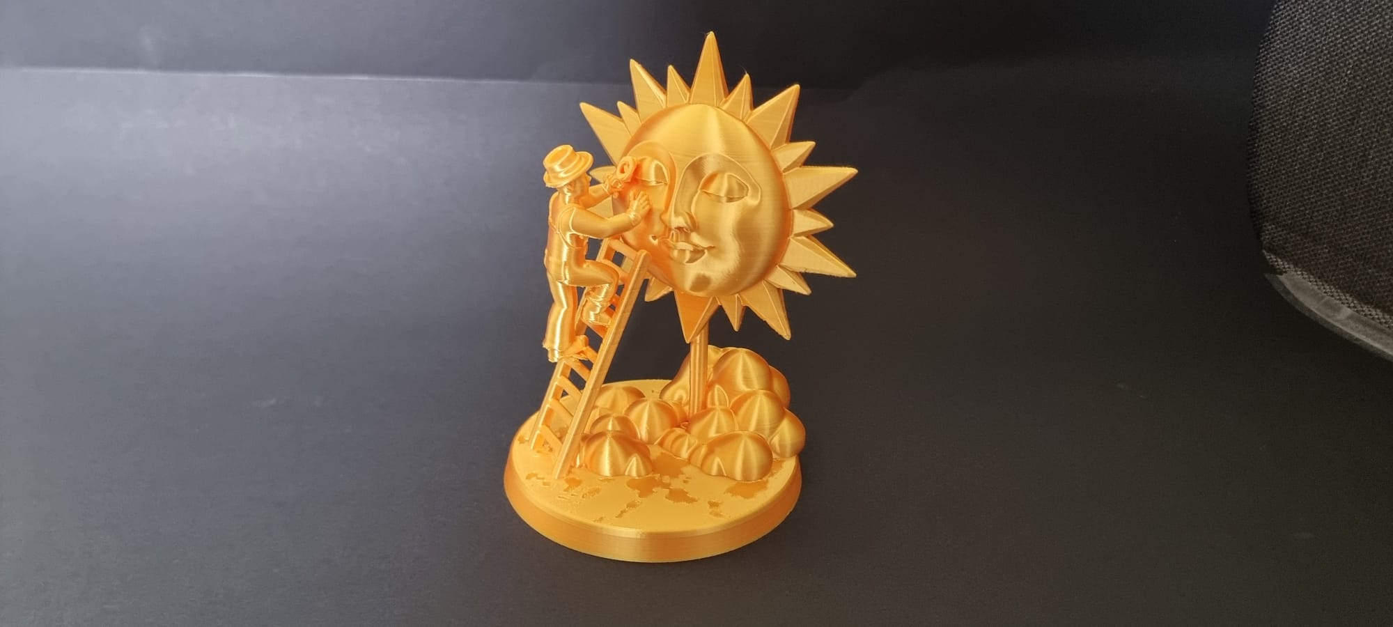 The Sun Polisher sculpture 3D model by 3D MAGIC