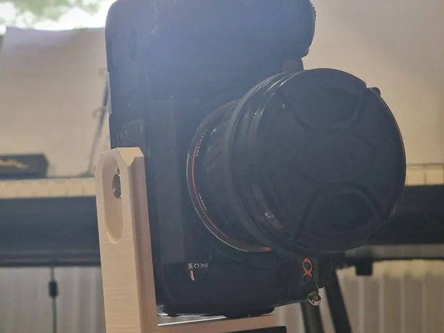 Universal L Plate