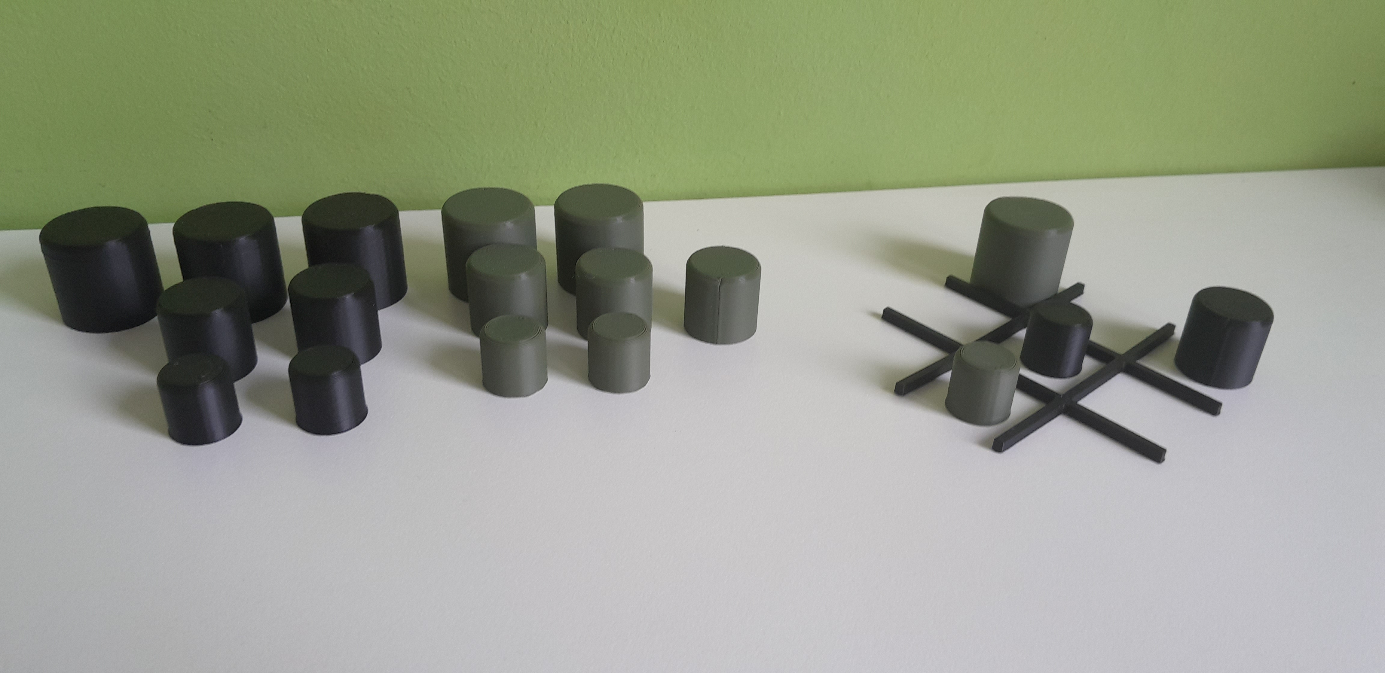 3 sizes tic tac toe