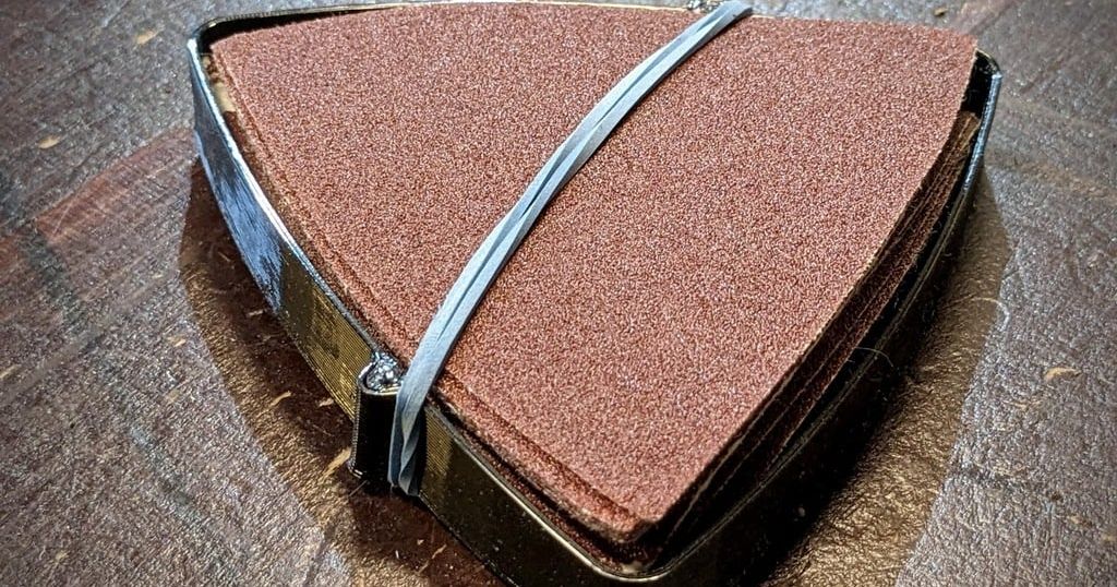 Multitool Sandpaper Container by Naanari Design Download free STL