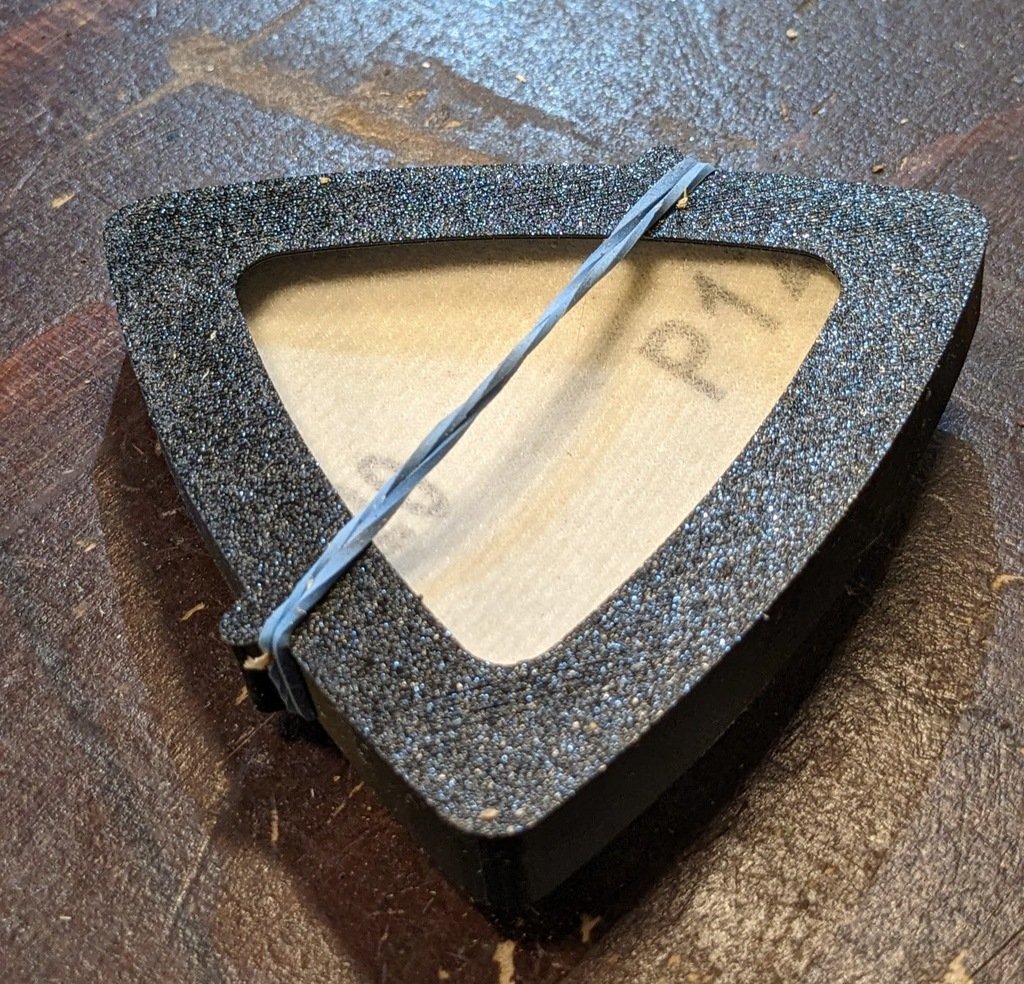 Multitool Sandpaper Container by Naanari Design Download free STL