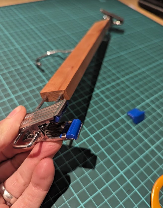Clothes hanger - clamp bumper / protector