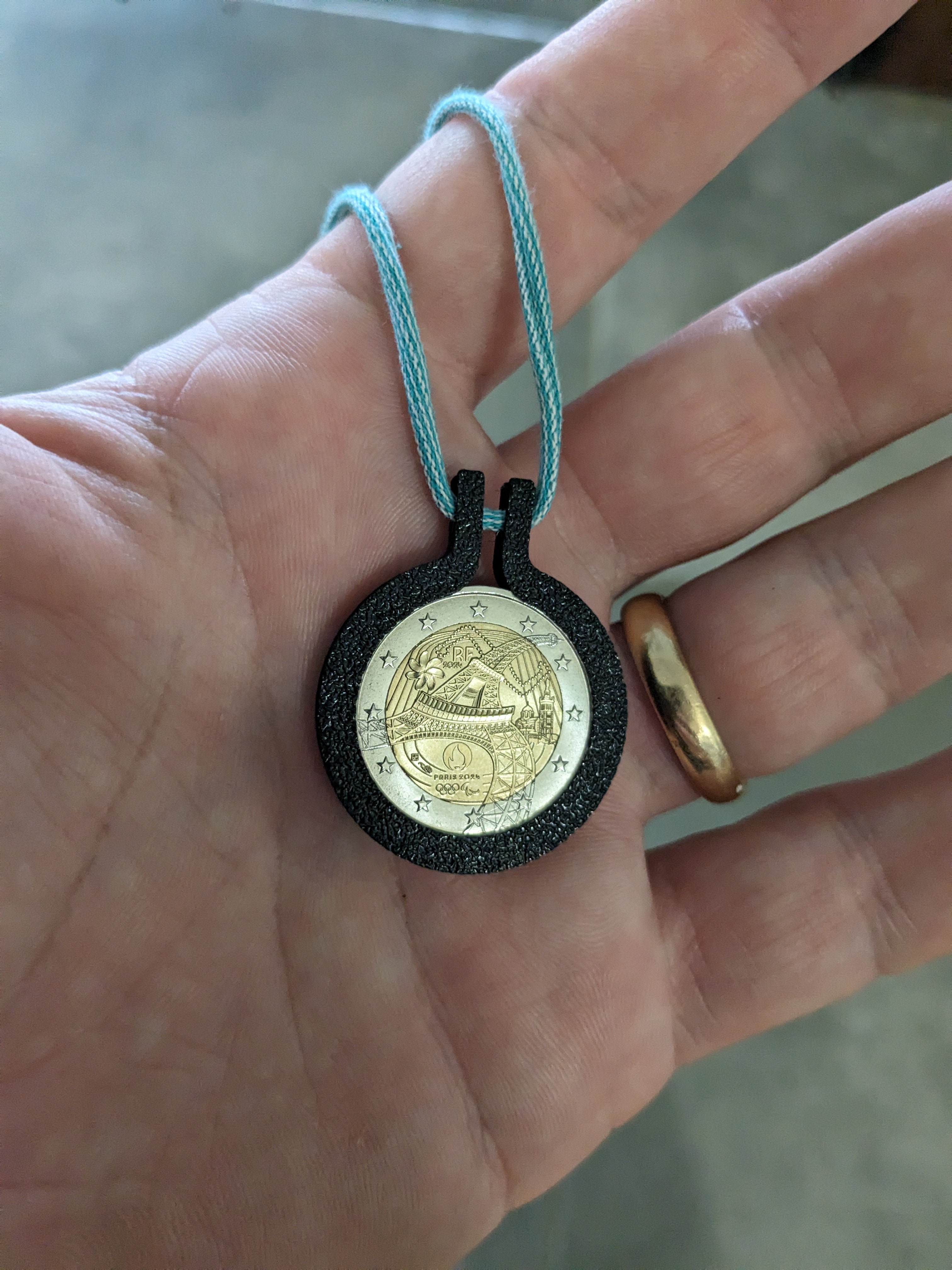 Médaille support piece 2 euros Olympique