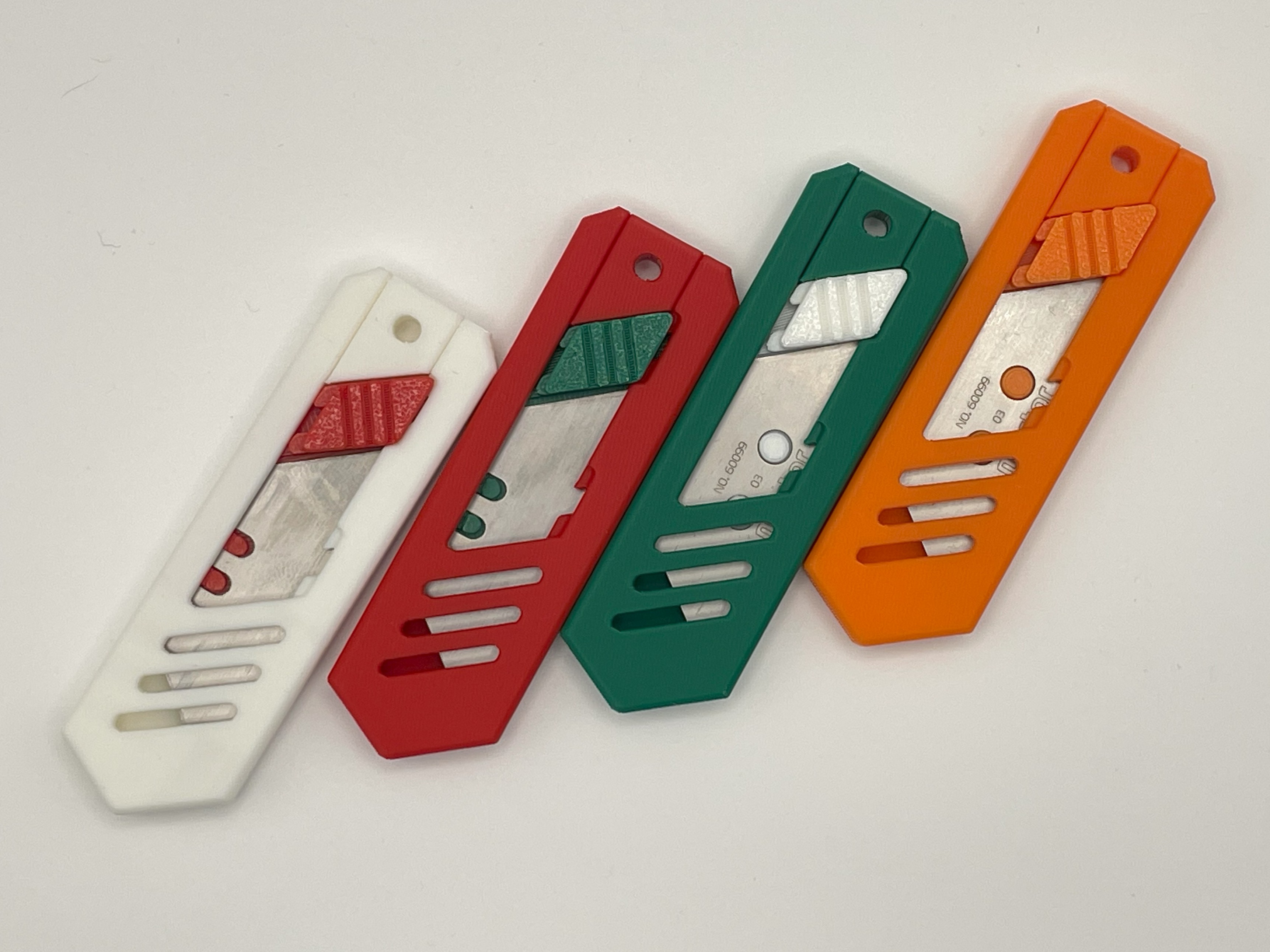 Miniatura 4 do modelo 3D Auto-Locking Utility Knife / Cutter