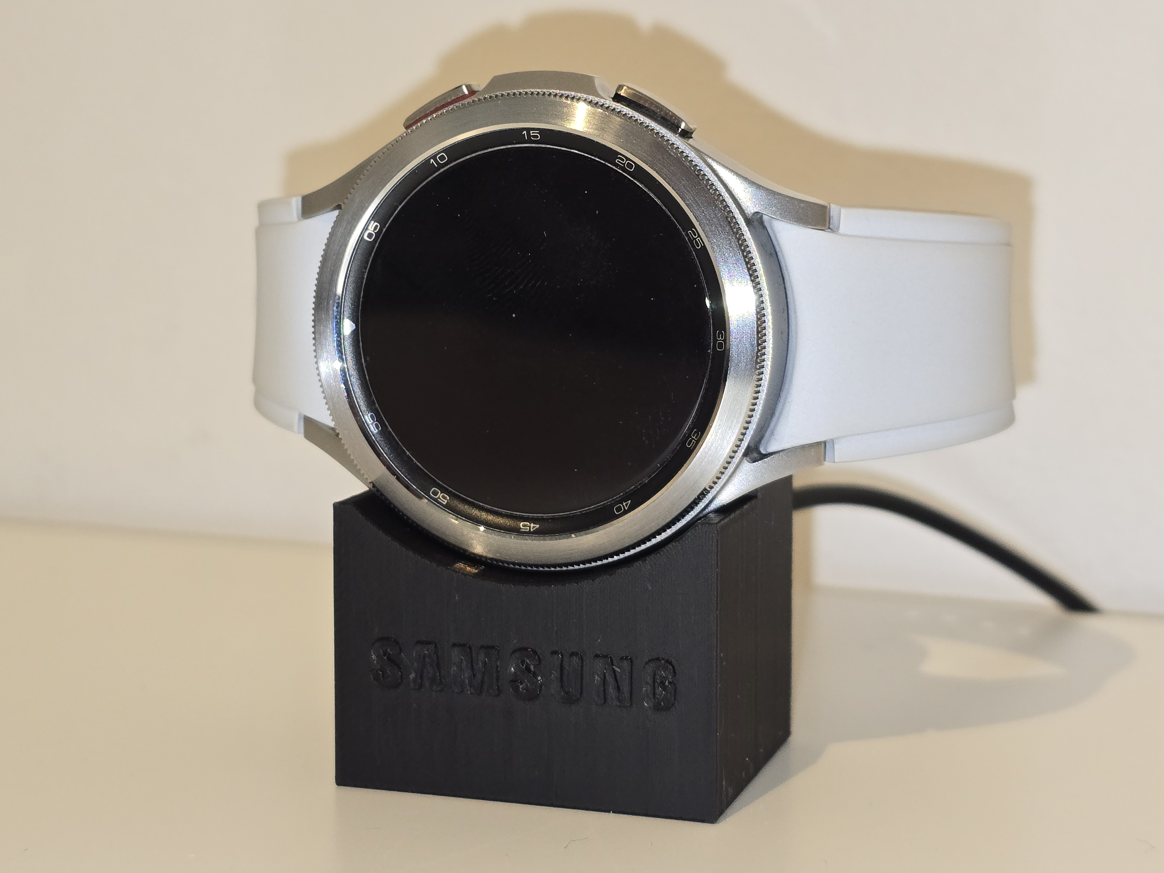Samsung Watch 4 Charging Stand by DN3D | Download free STL model