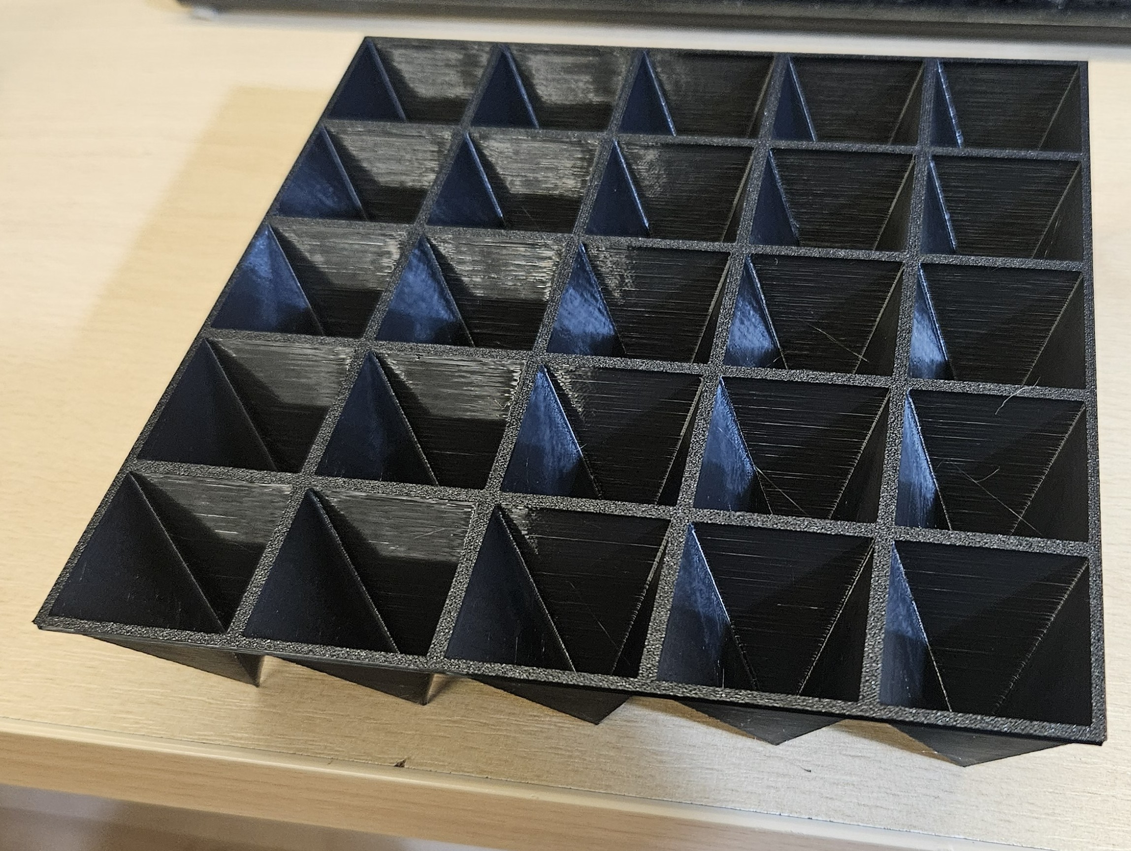 Miniatura 6 do modelo 3D 5X5 matrix sampling pot