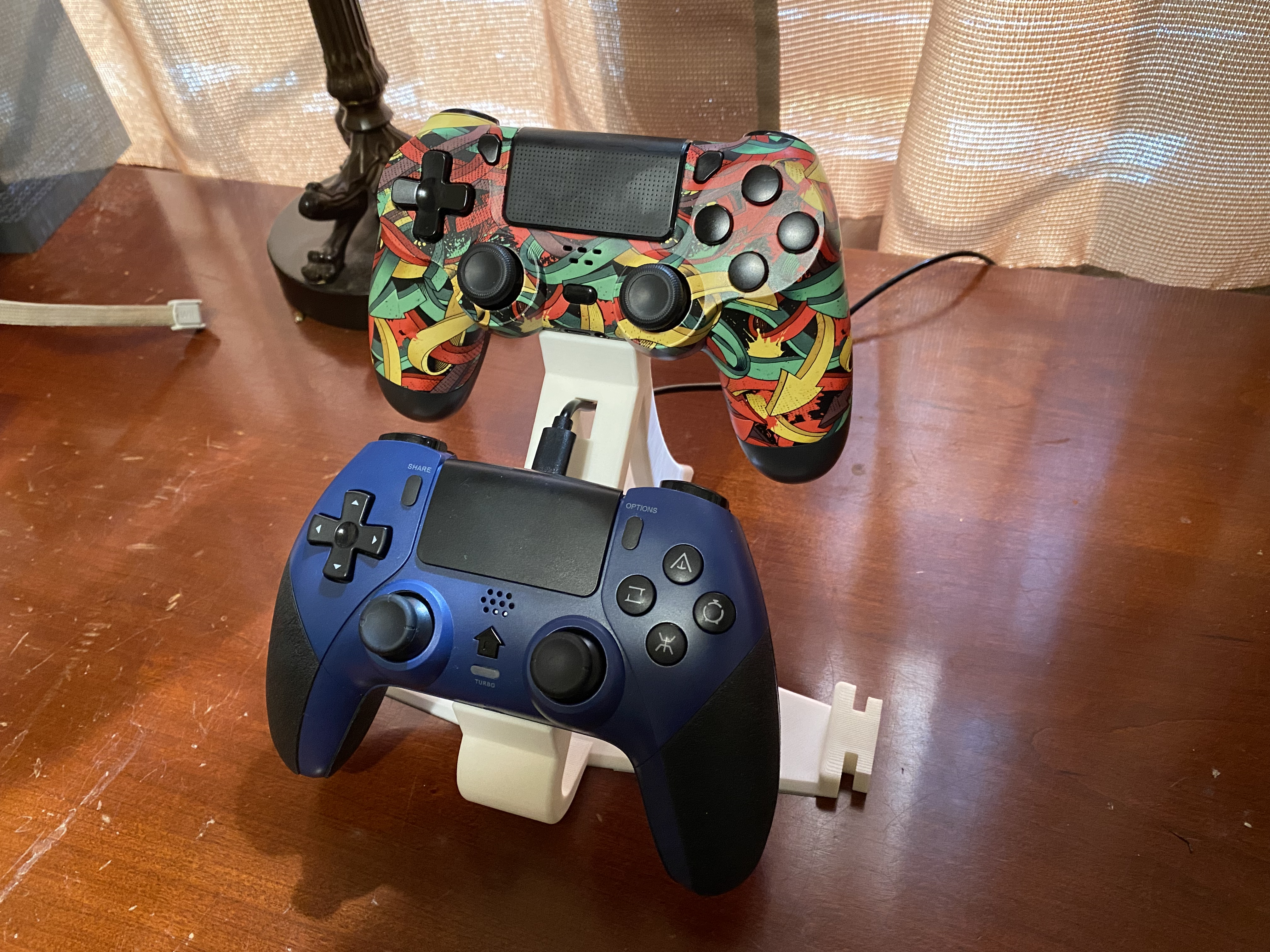 PS / XBox Controller stand
