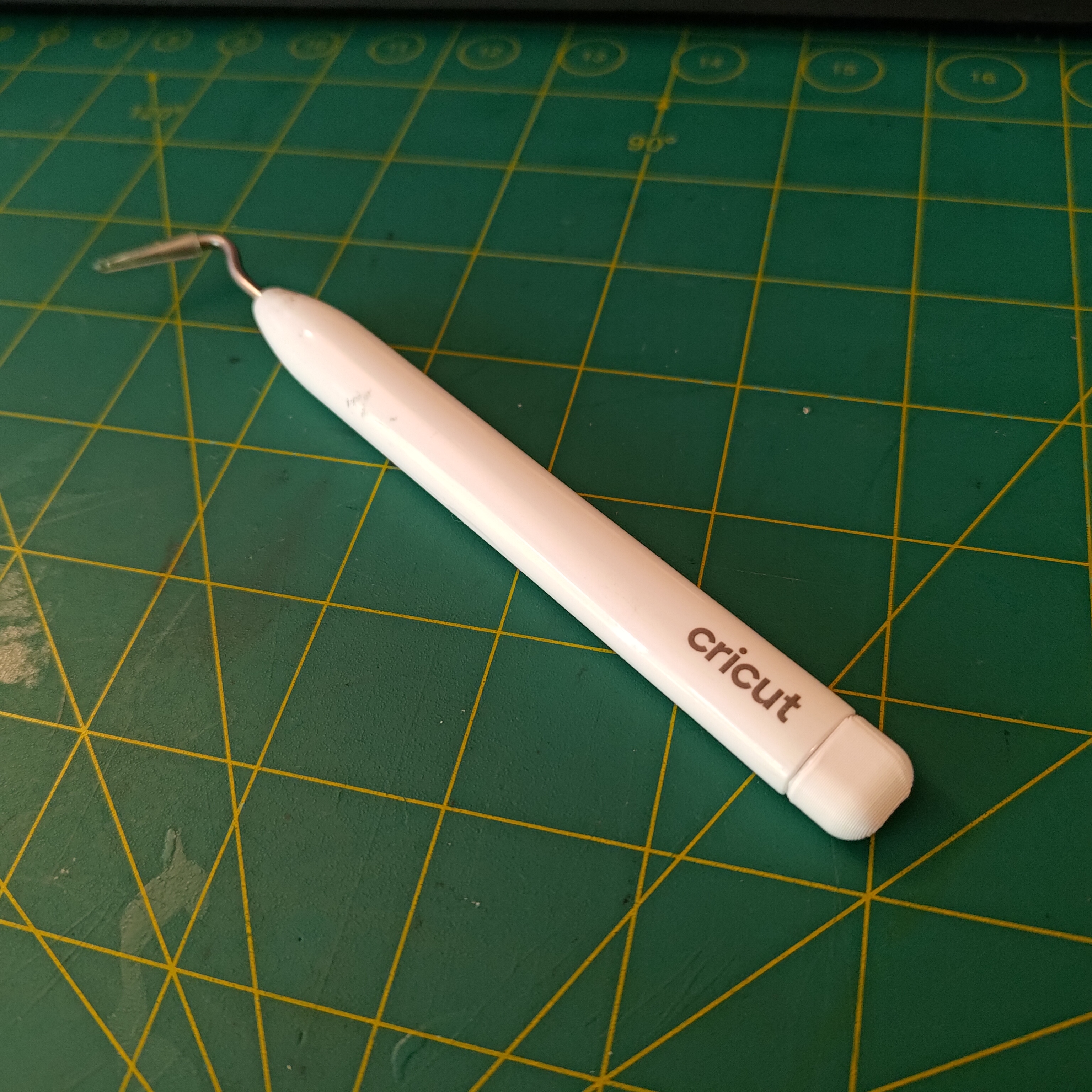 Cricut weeder shorter end cap