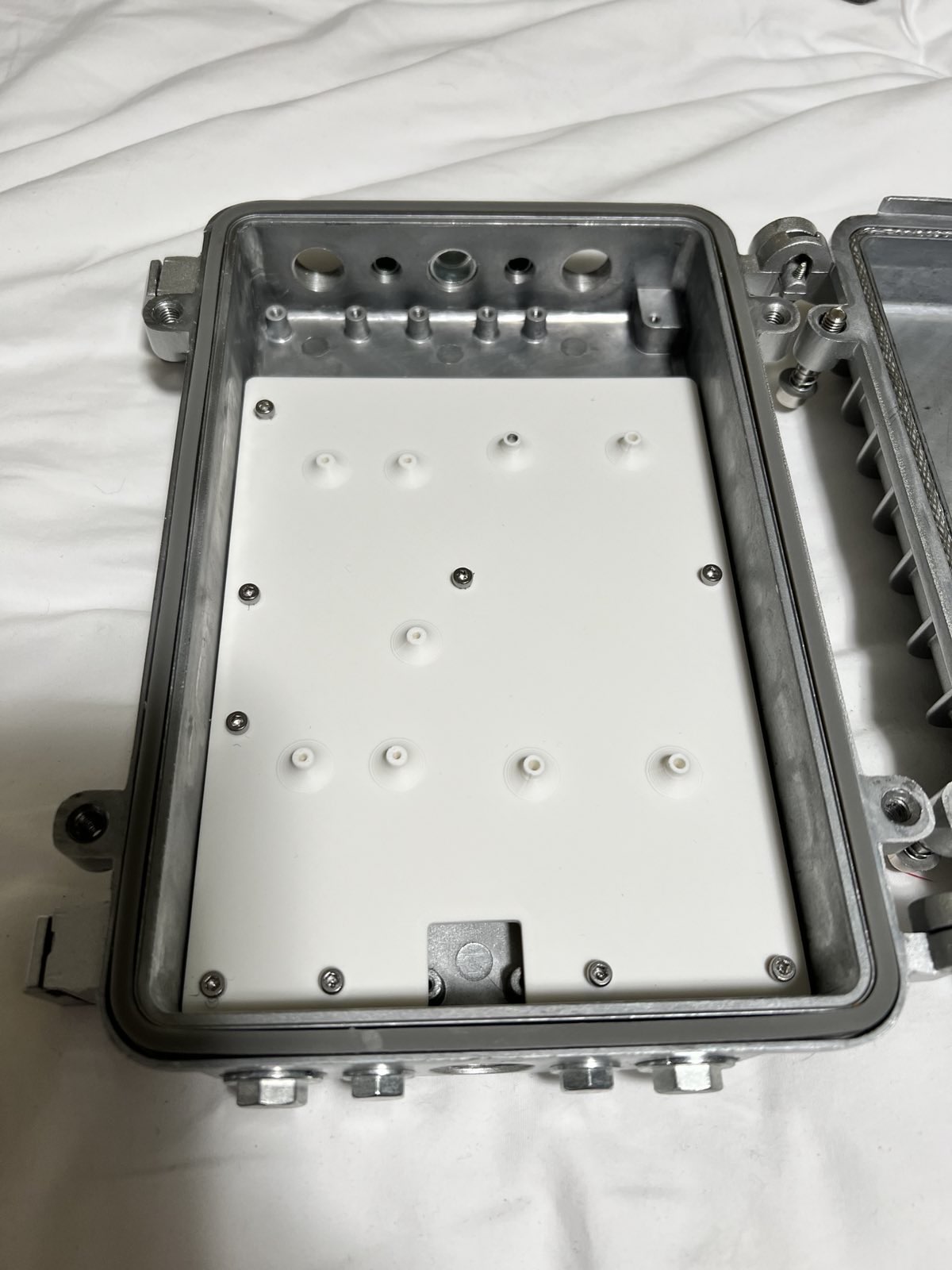 Meshtastic Nebra IP67 mounting plate by subdivo | Download free STL ...