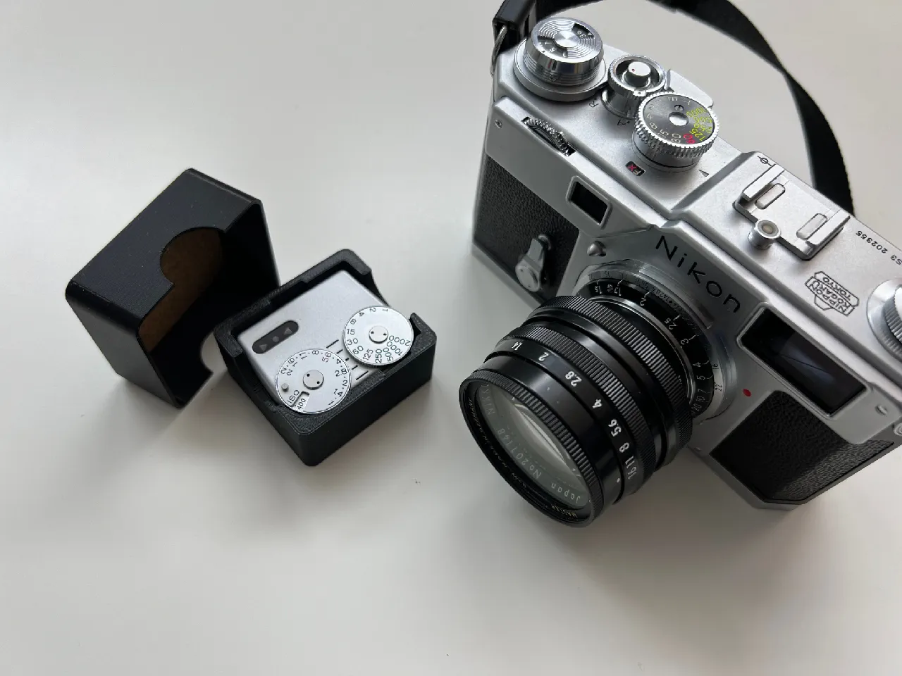 Voigtlander VC Meter II Light Meter Case by TadTadd | Download