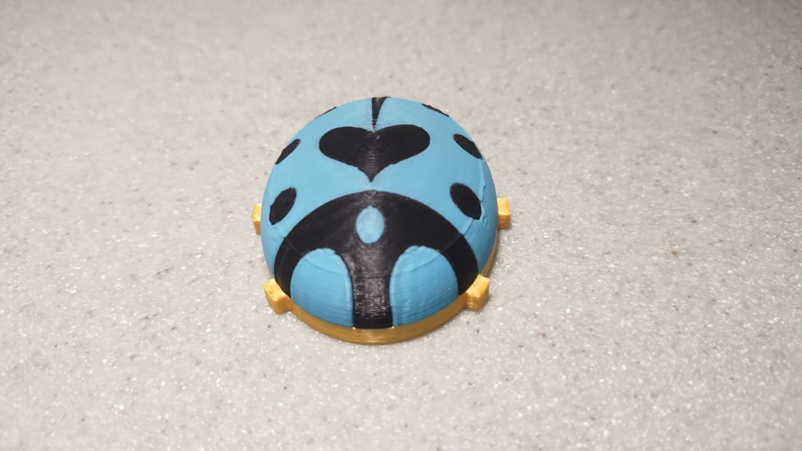 JoJo's Bizarre Adventure Giorno Giovanna Ladybug Brooch