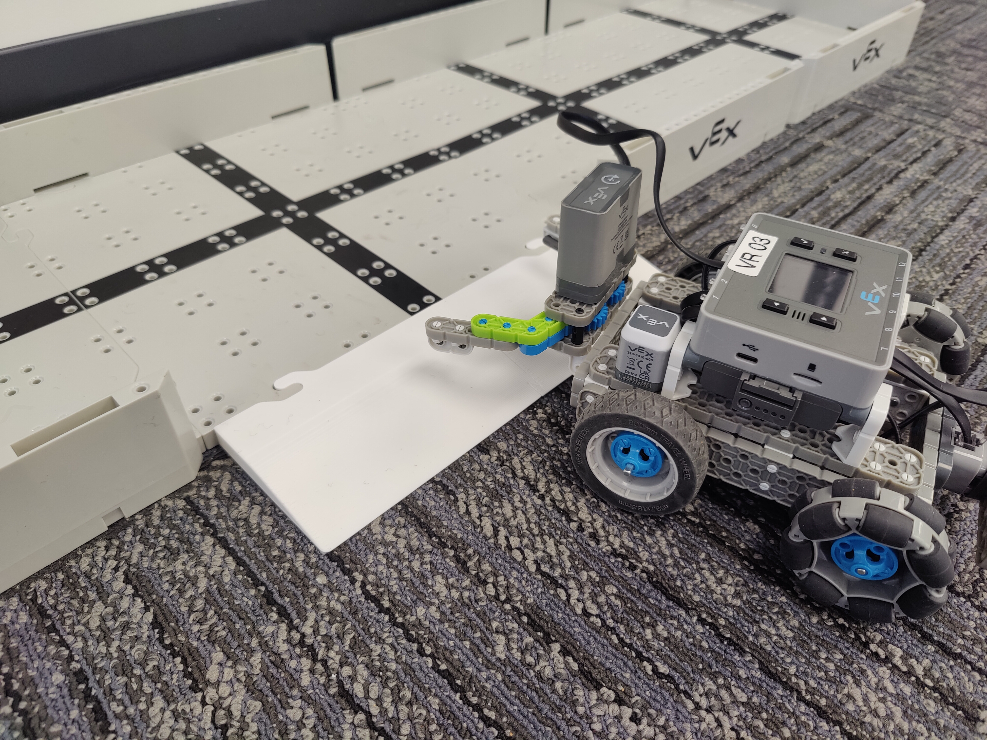 Ramp for Vex Robotics Mix & Match tiles