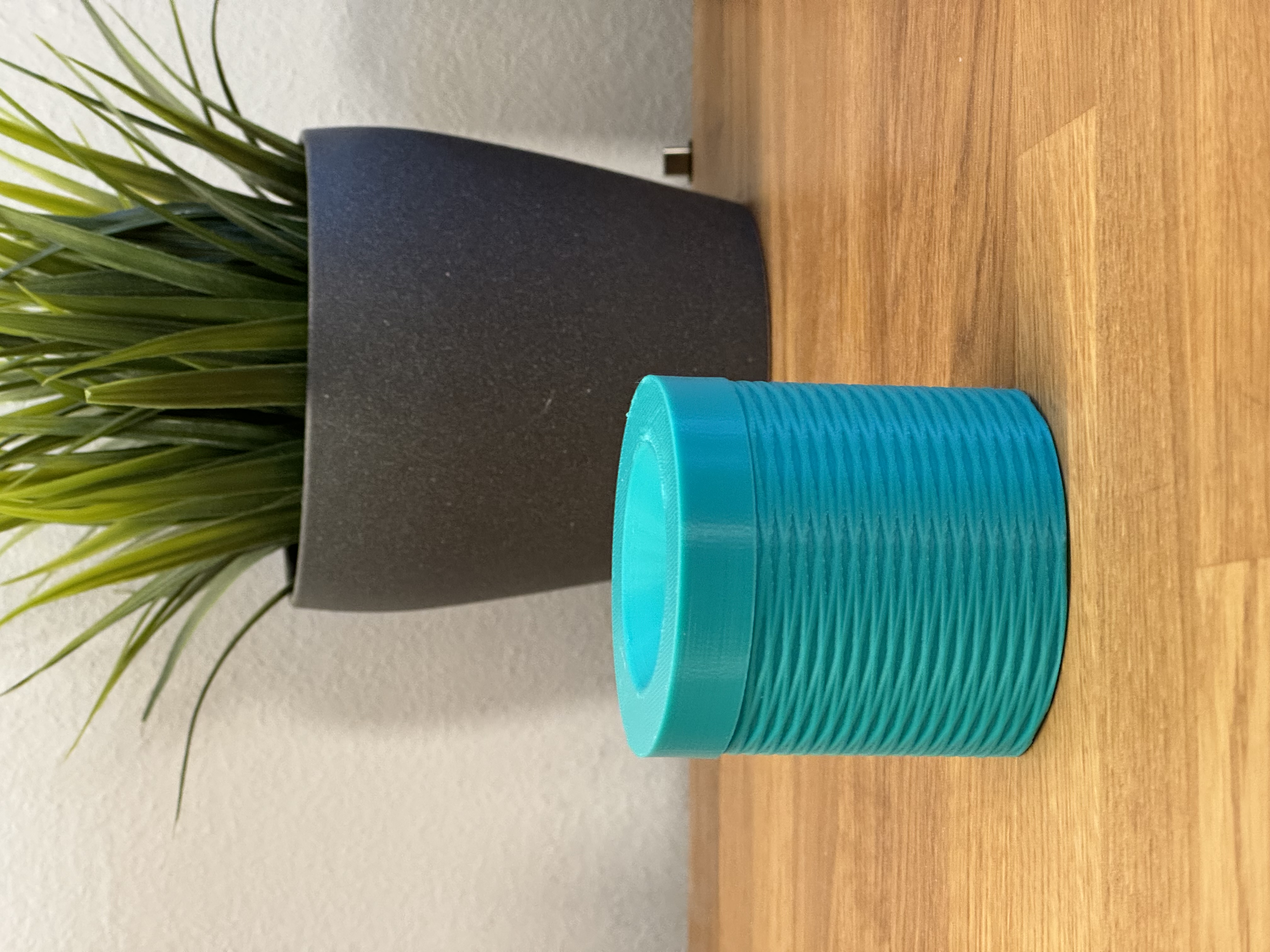 Miniatura 4 do modelo 3D Ashtray with spyral pattern