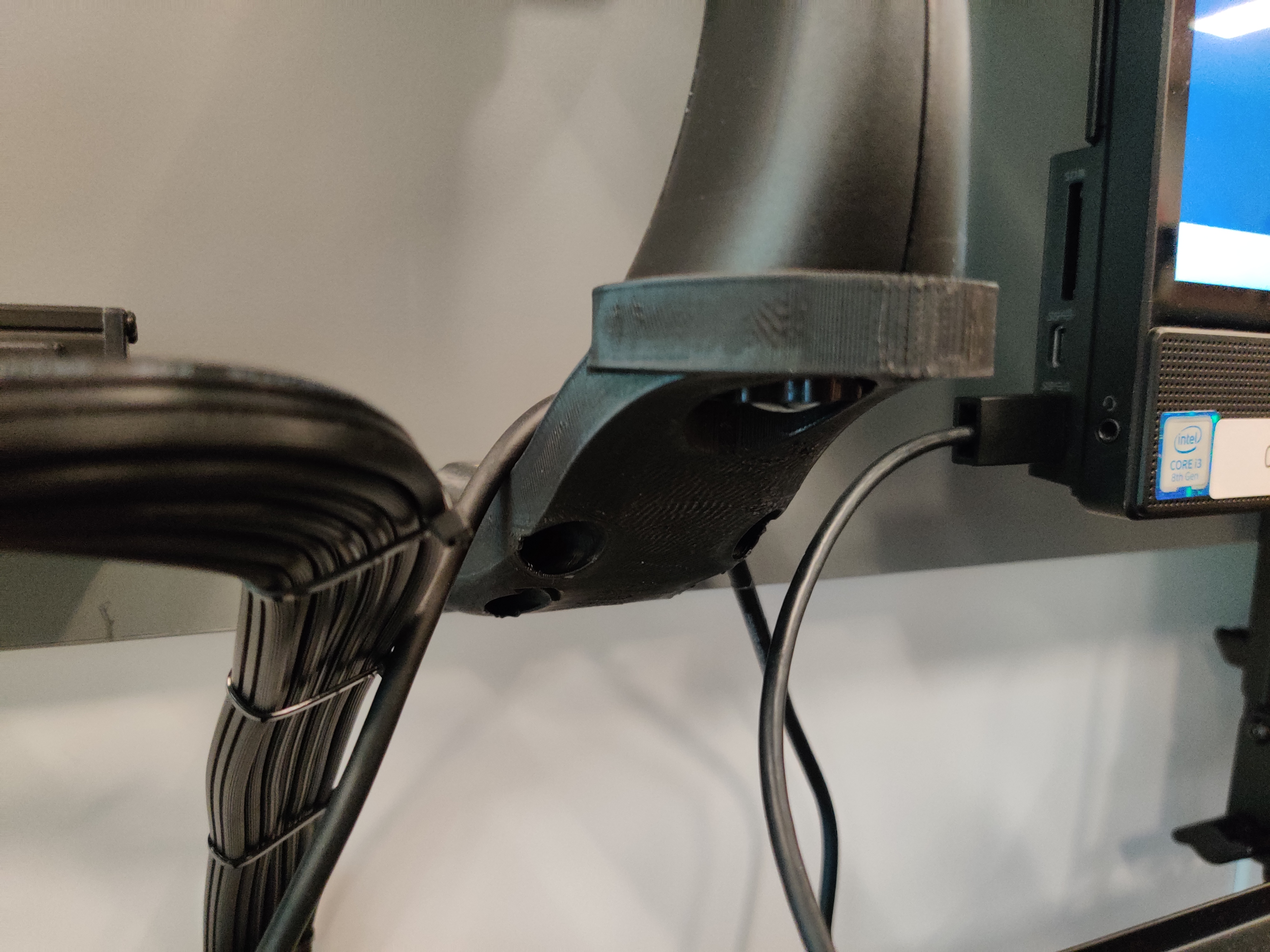 Tera 8100 Barcode Reader wall mount — thumbnail 2