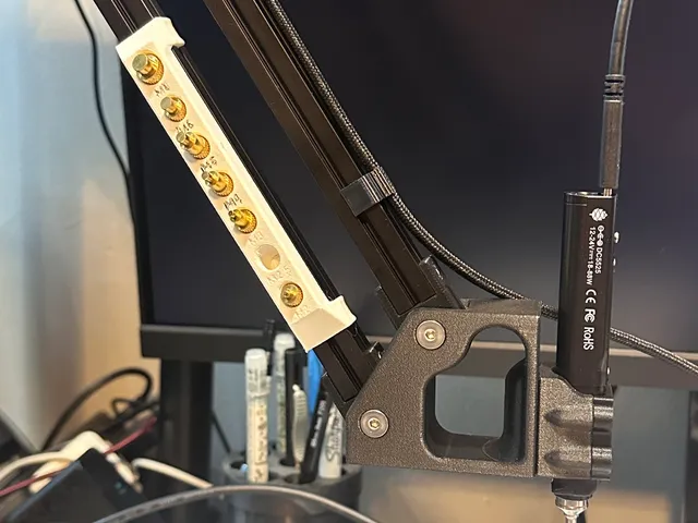 Heatset Inserts Holder for 1515 Extrusion
