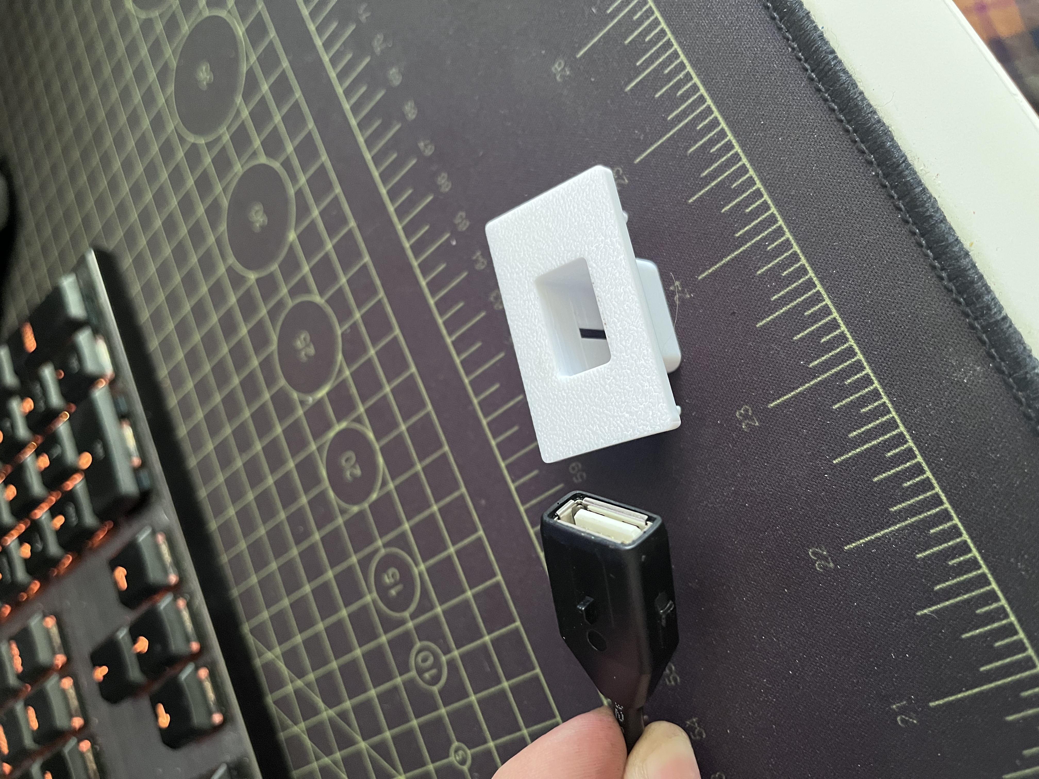 GEN 1 TACOMA SWITCH BLANK WITH USB