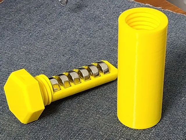 LR44 battery case