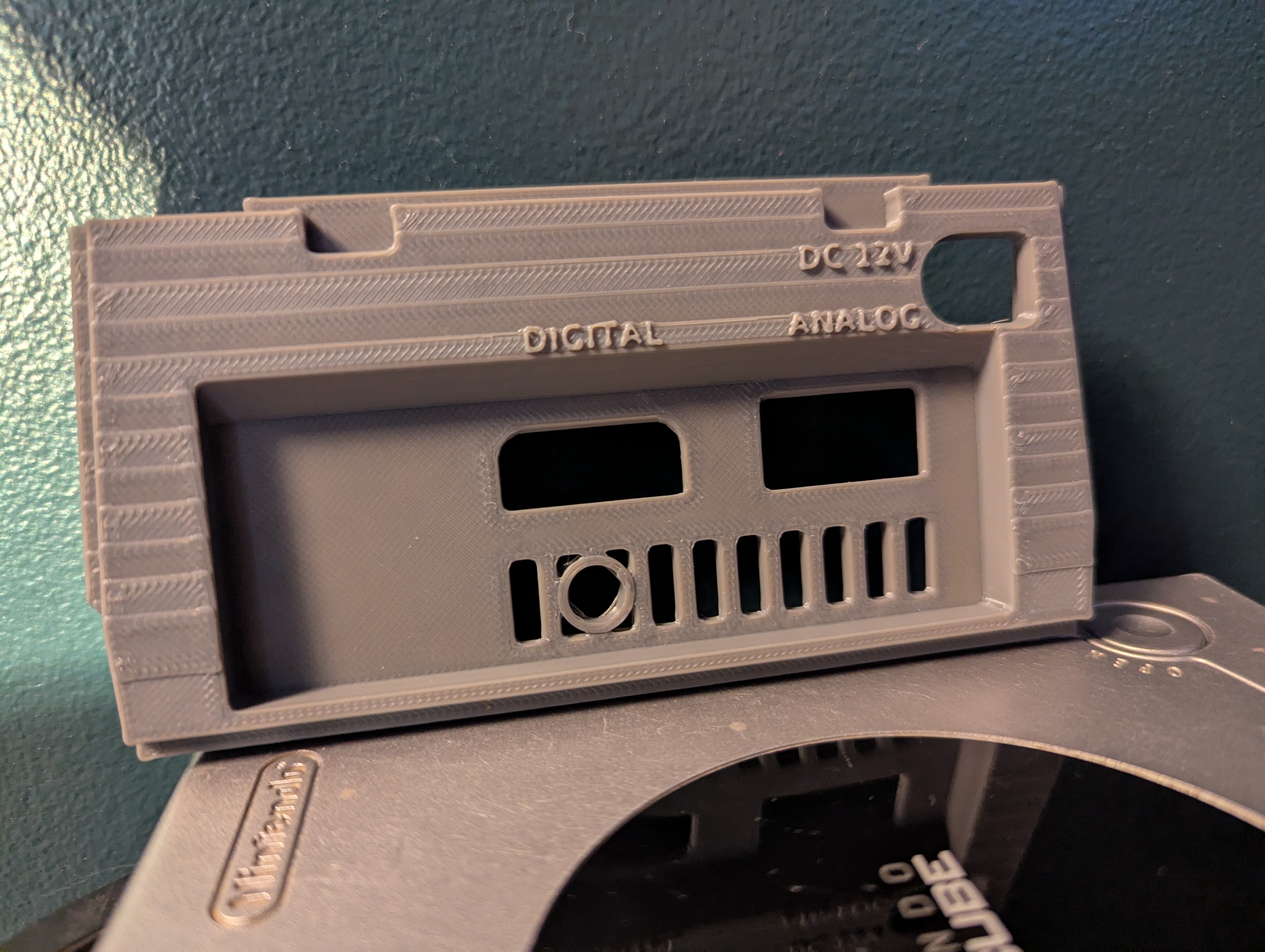Gamecube back IO panel with Switch addon