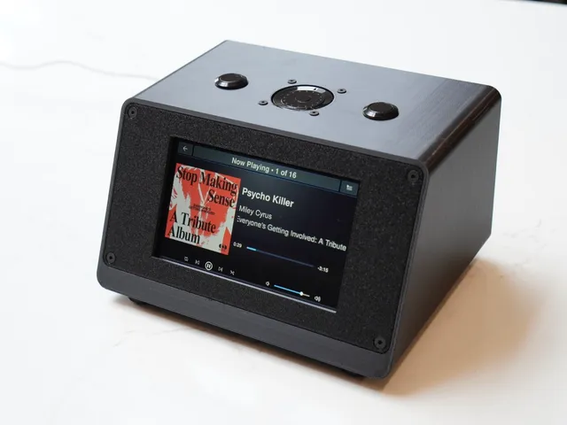 Touchscreen Squeezebox Player