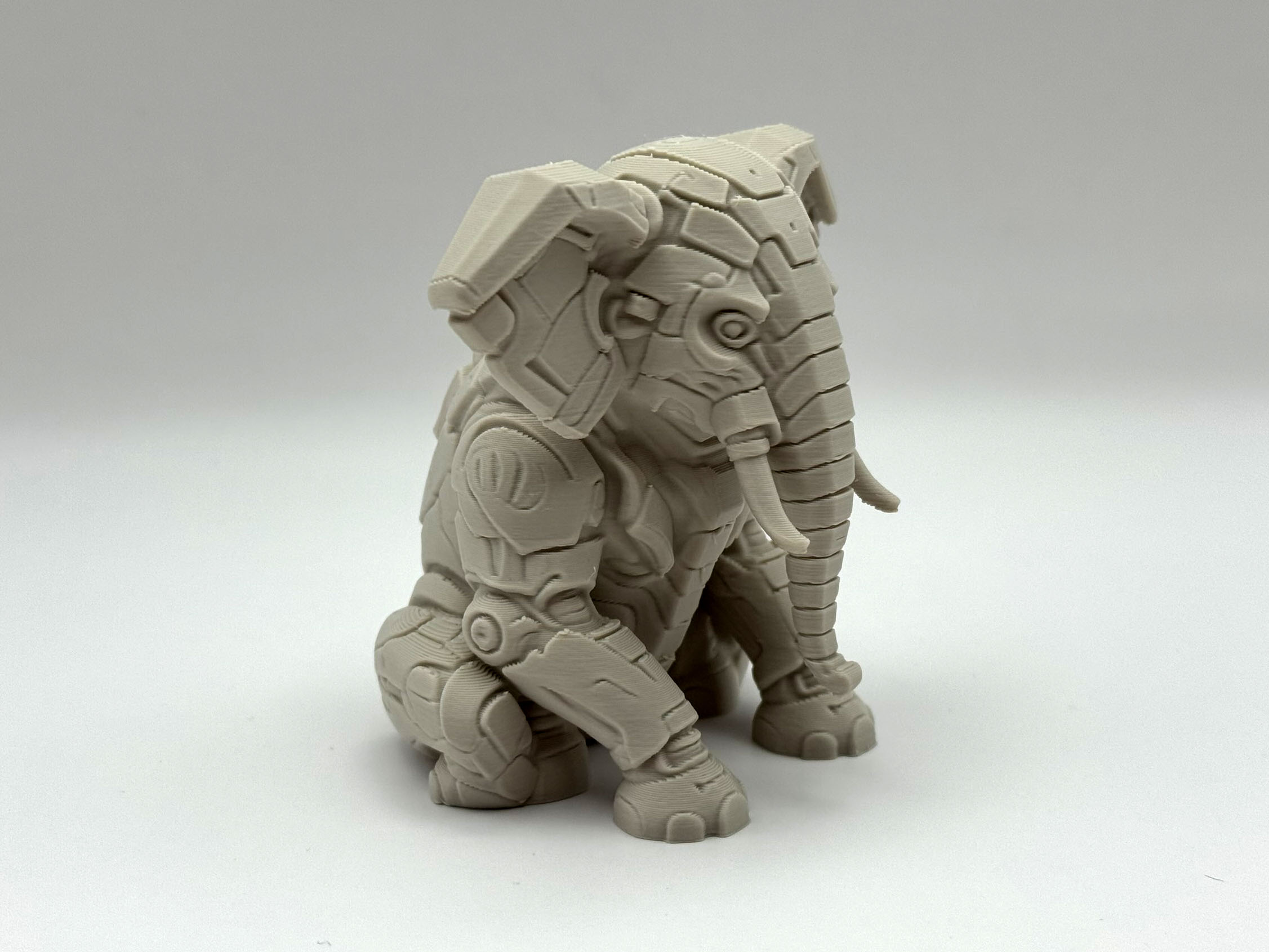 Cyborg Elephant — miniatura 2