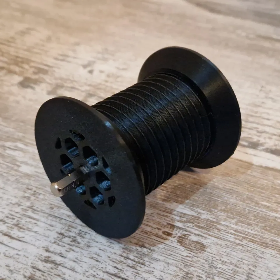 Screwdriver Spool Rewinder by Zeldrix | Download free STL model ...