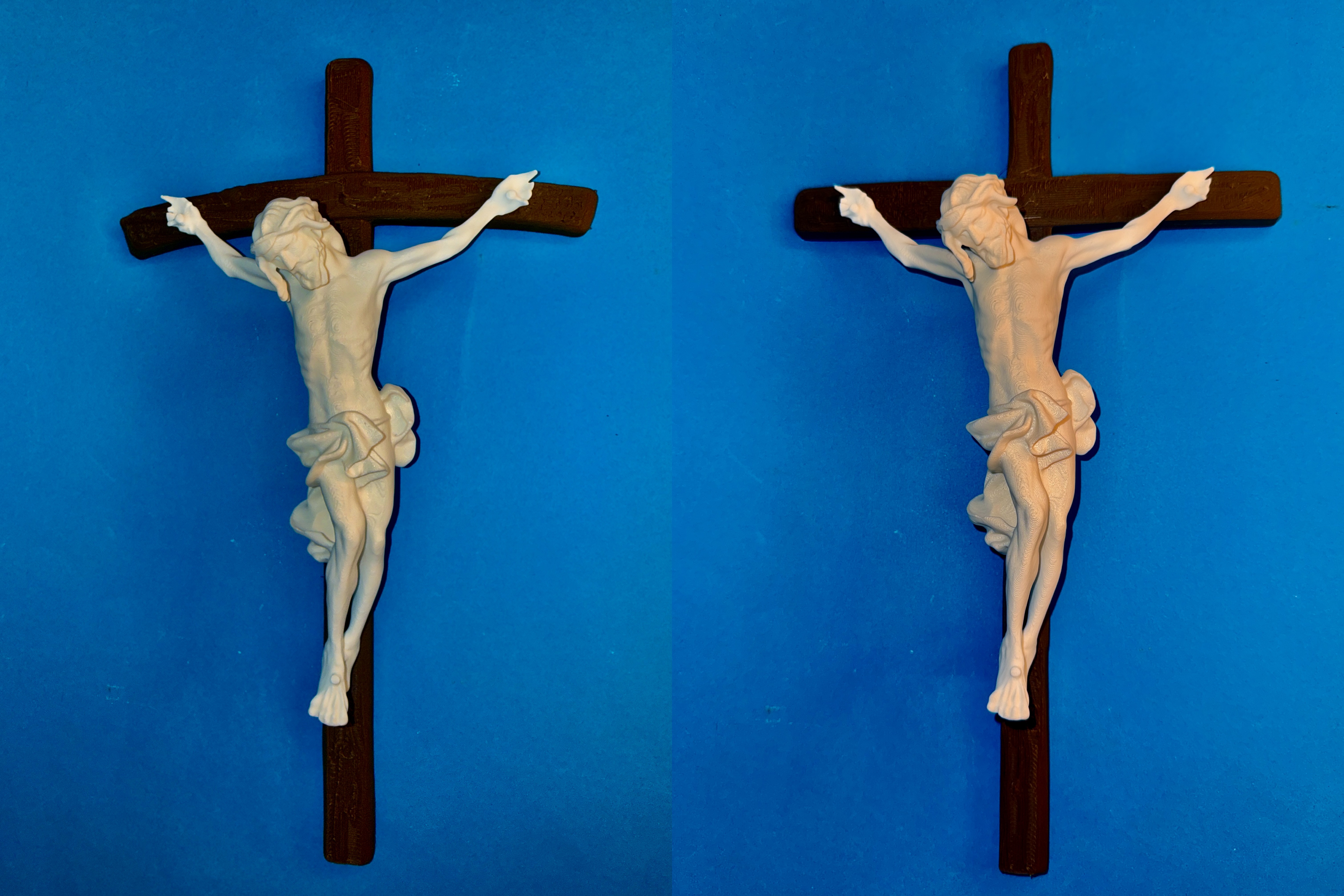 Wooden holy cross in 2 versions with Jesus