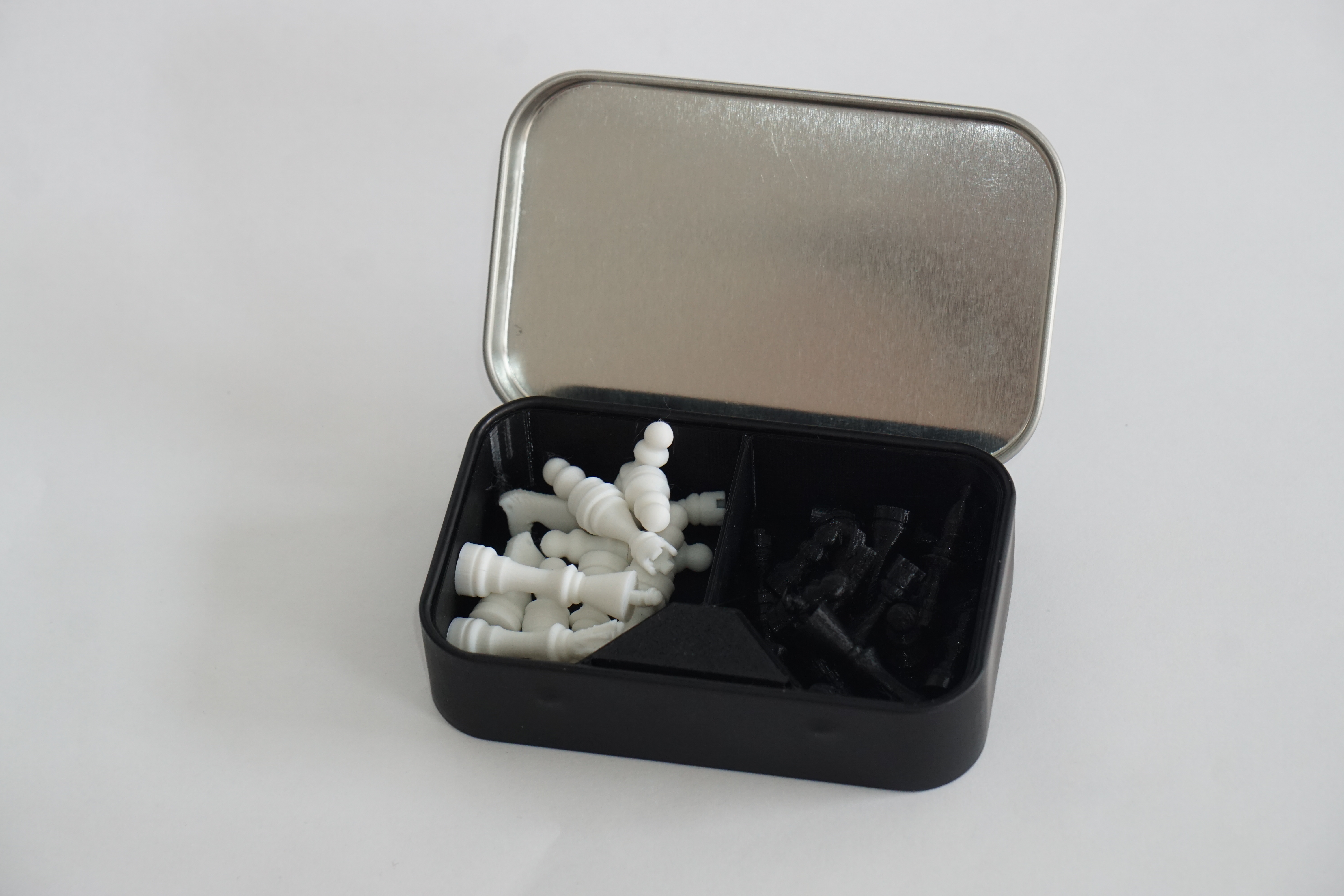 Altoids Tin Chess/Checkers Insert