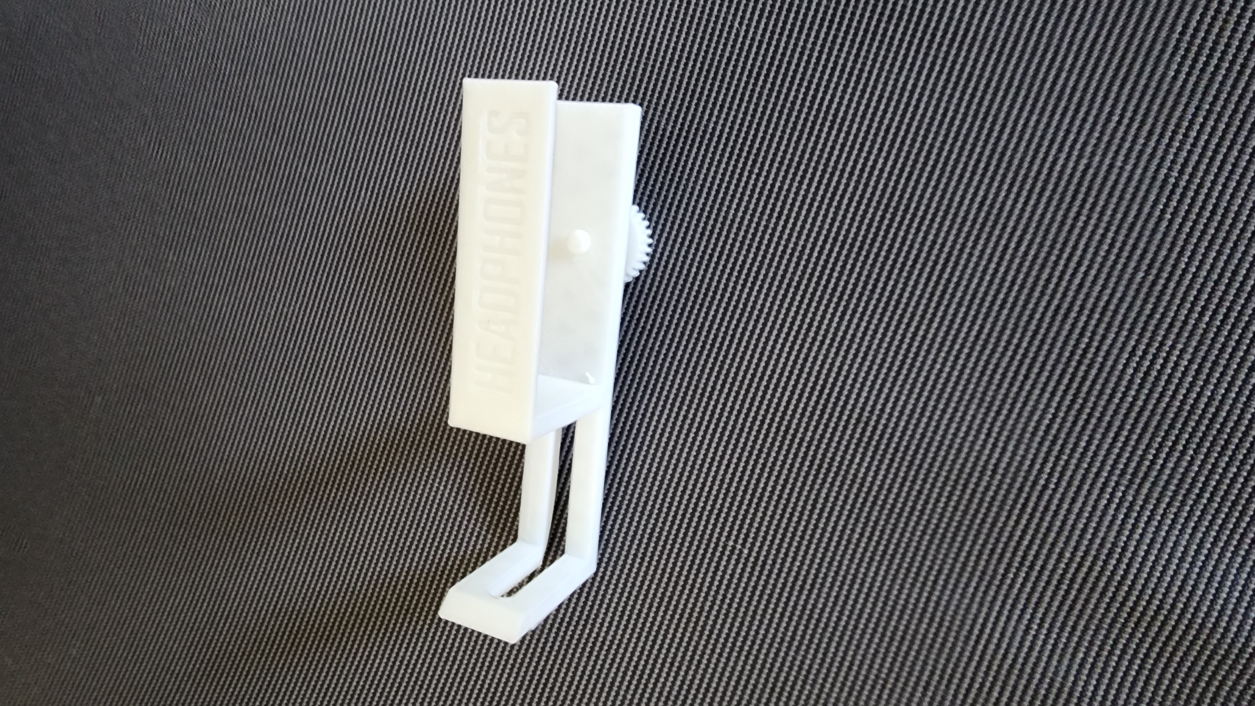 Headphones Table Hook — thumbnail 2
