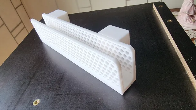 Gridfinity Sized Modular Desk Clamp MacBook Pro M1/M2 (2021) Holder