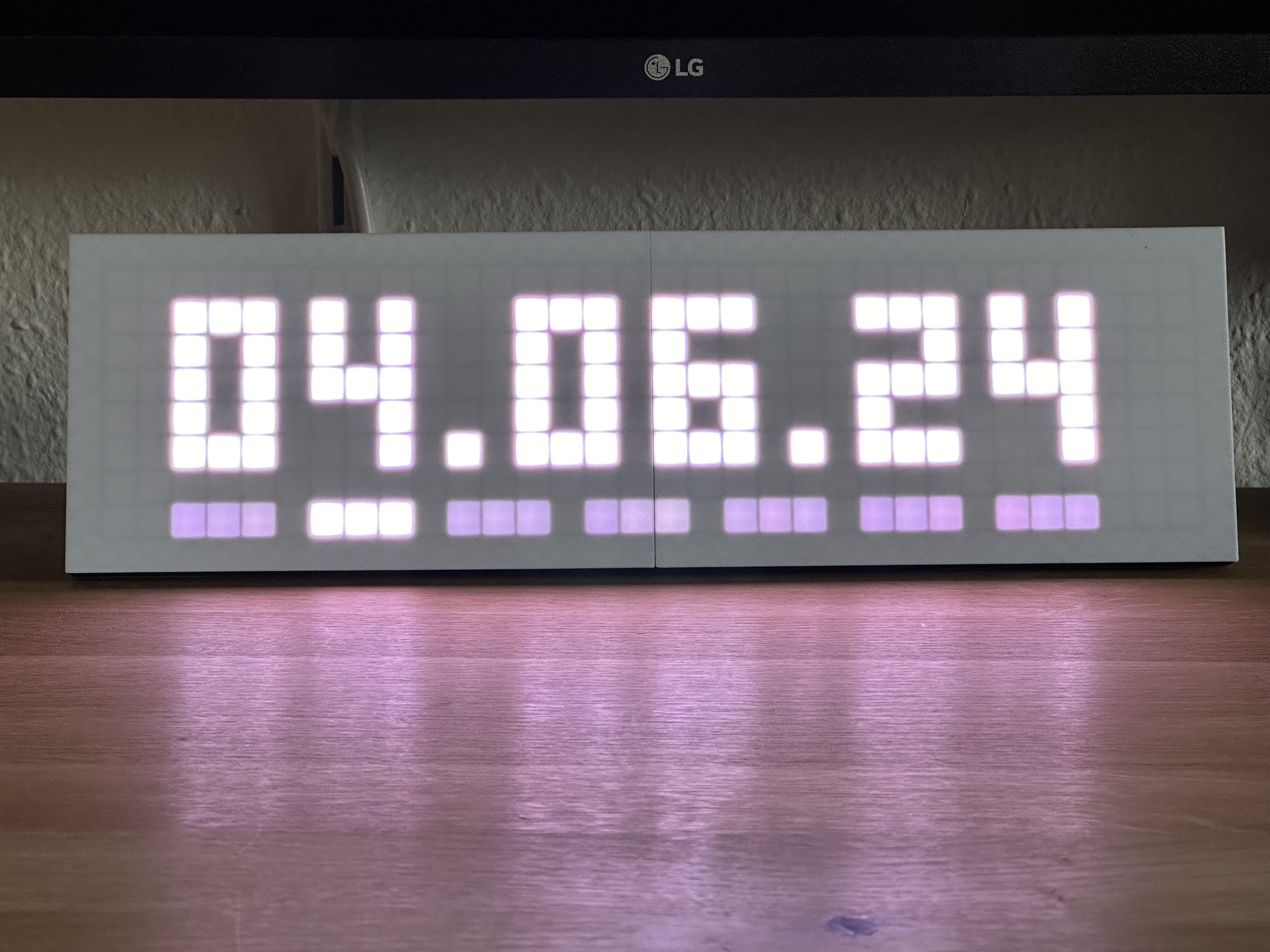 PixelClock 32x8 — thumbnail 3