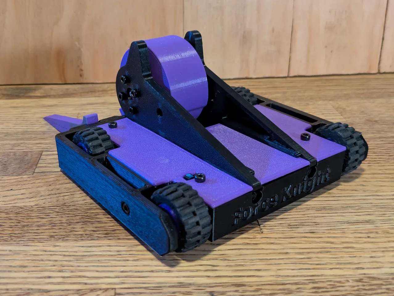Force Knight 1lb Plastic Antweight Combat Robot by Michael K