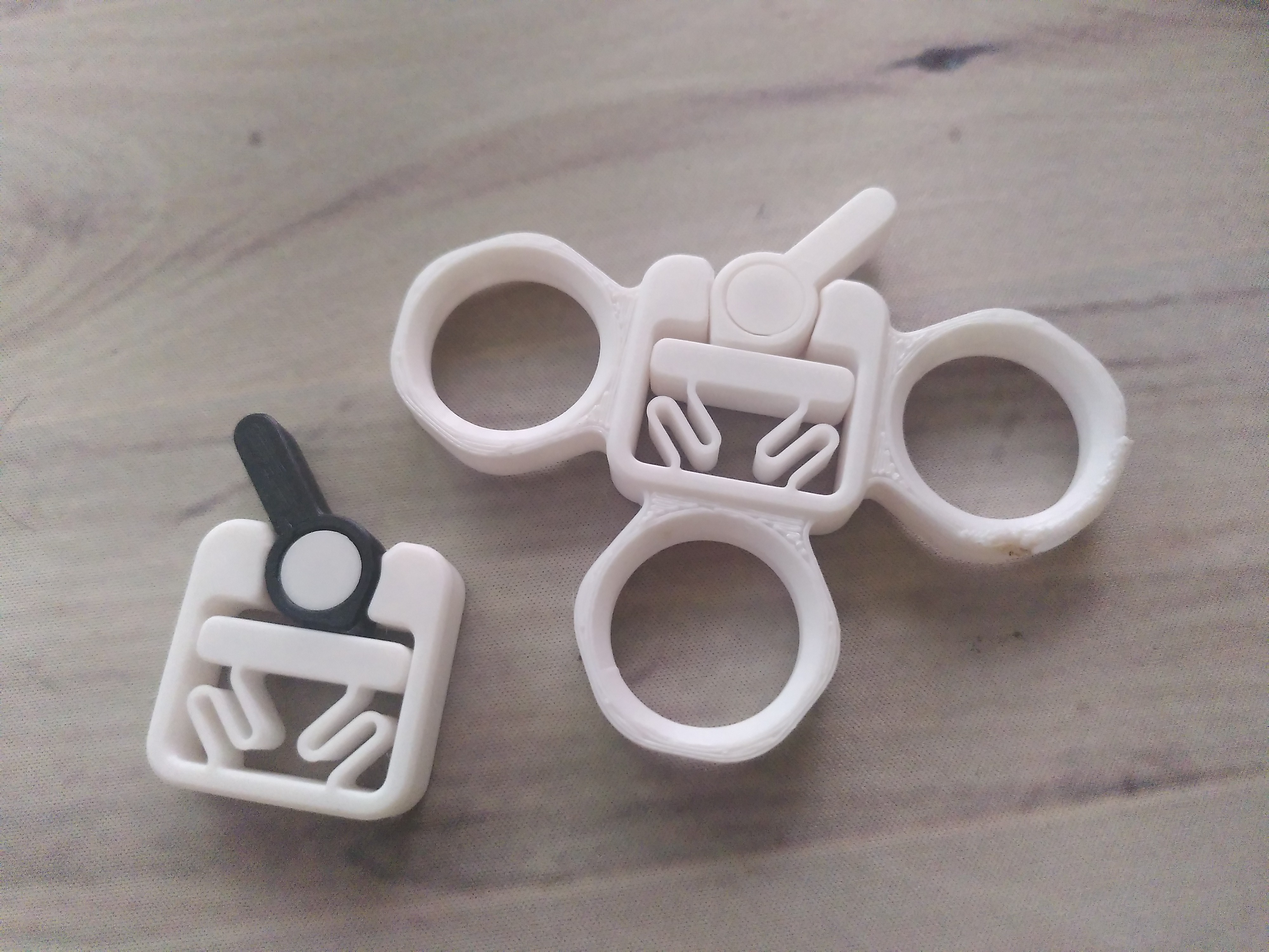 Print-in-Place Fidget Toggle Switch with Handles