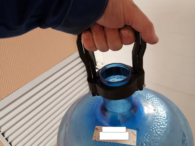 Handle for big bottle 27 liters