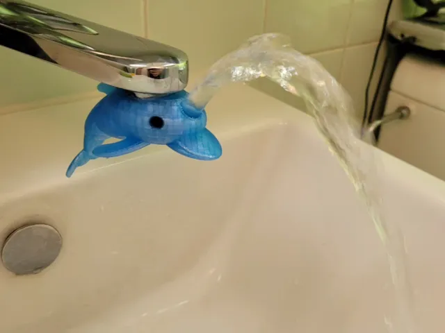 Delfin zu Wasserhahn (24mm)