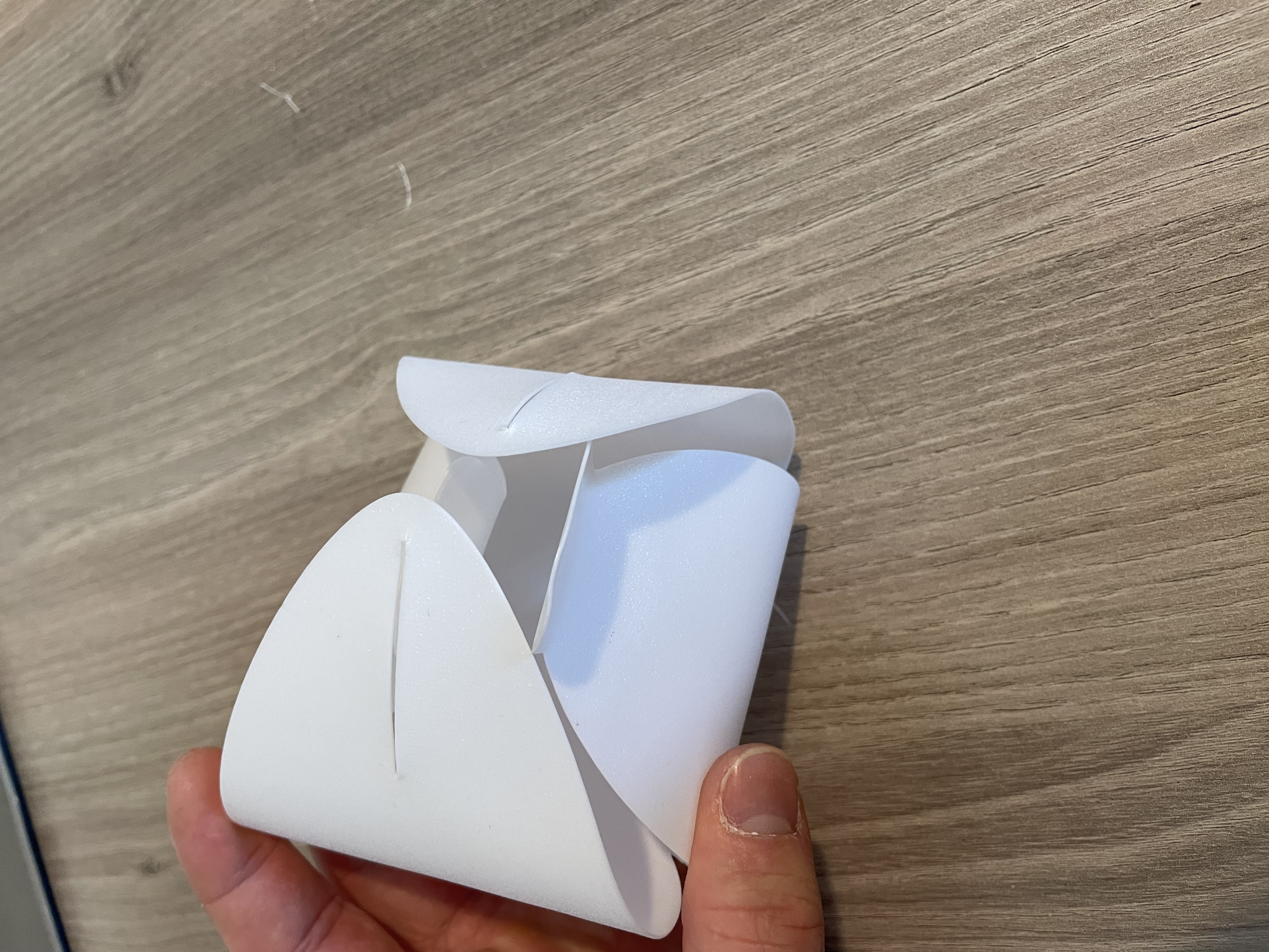 Miniatura 2 do modelo 3D Foldable Box